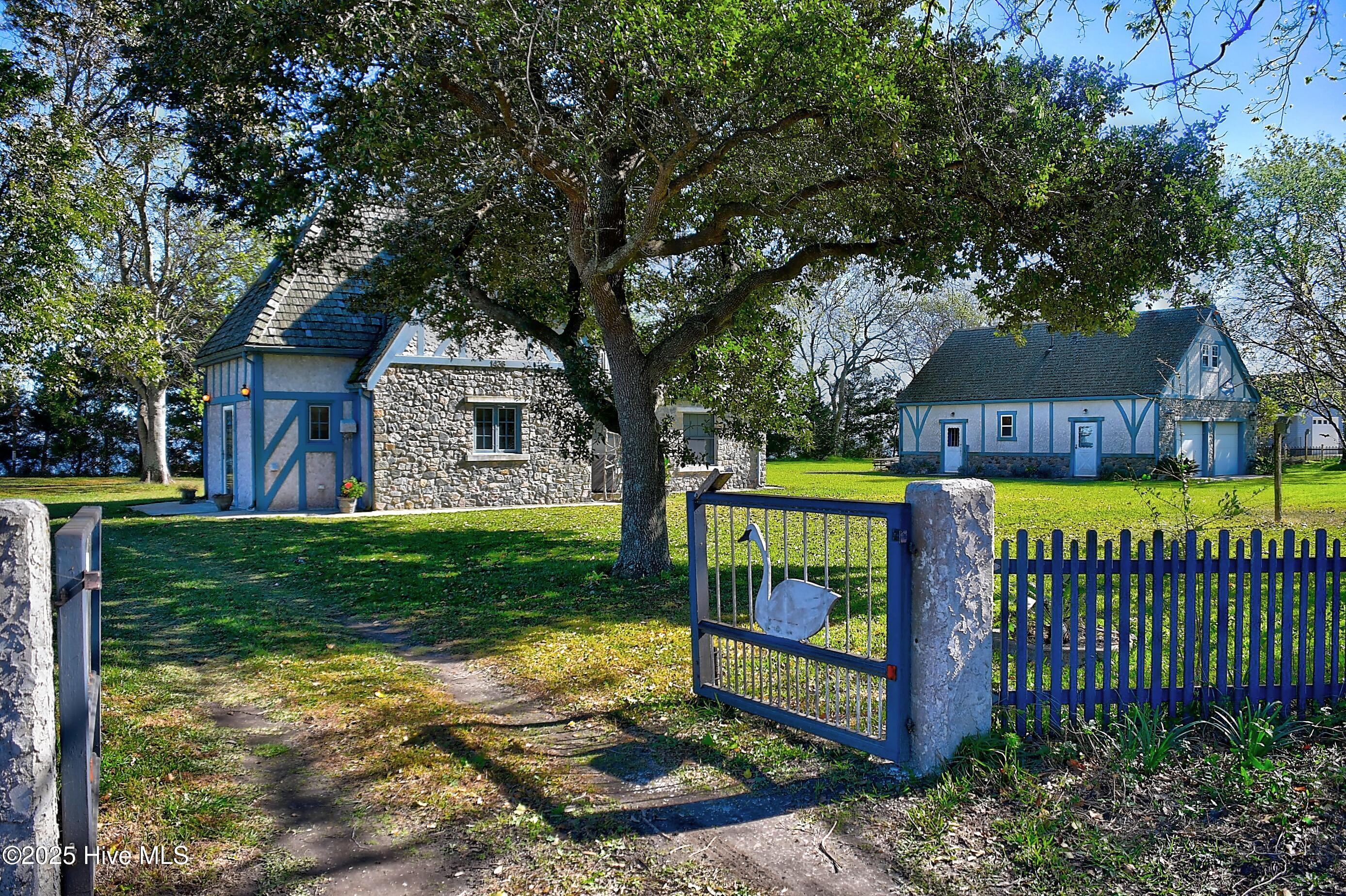 Homes for sale in Coinjock, NC | 1436 Waterlily Rd, Coinjock, NC 27923 | MLS# 100539898