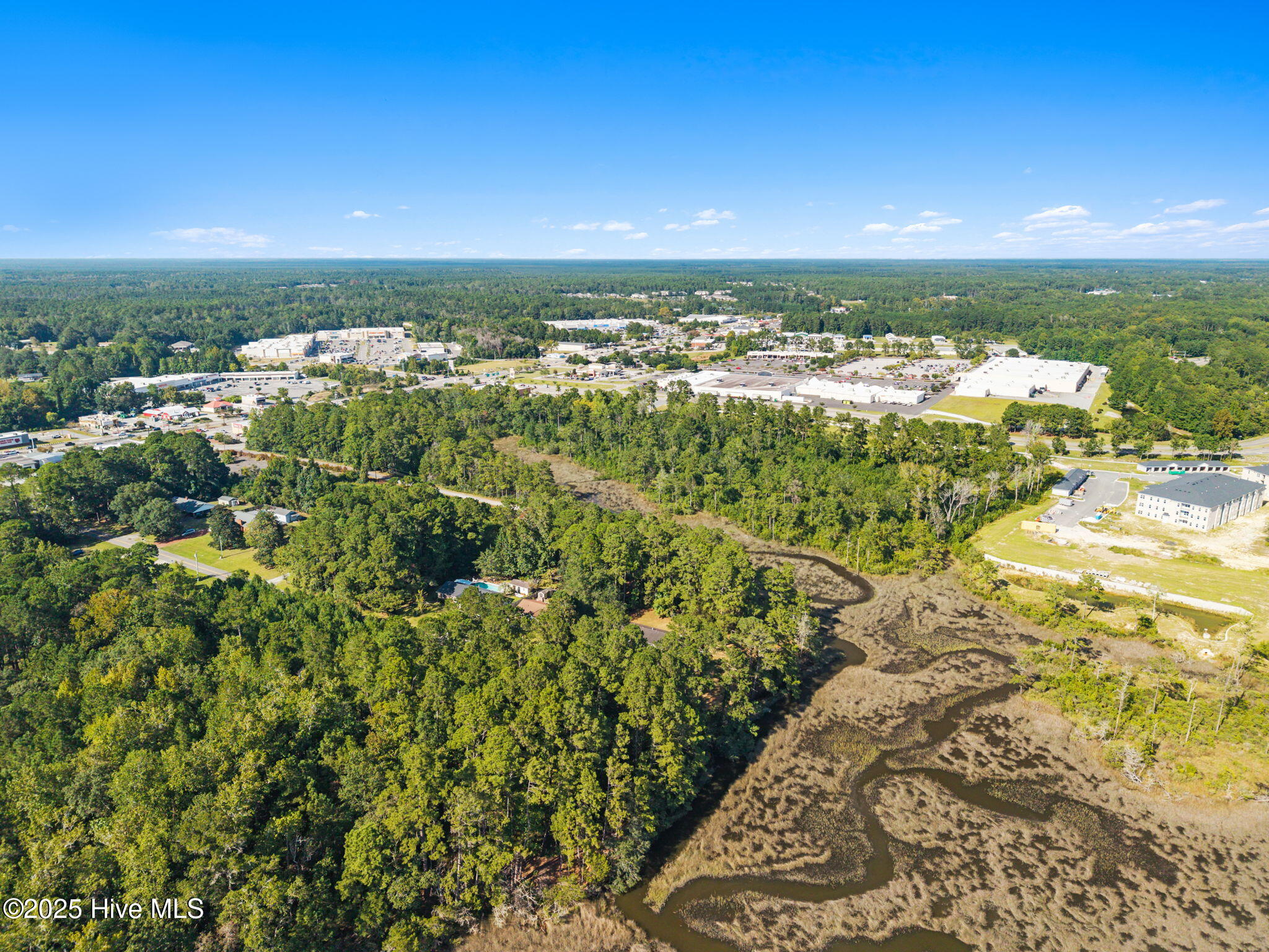 100534429 | Photo 23