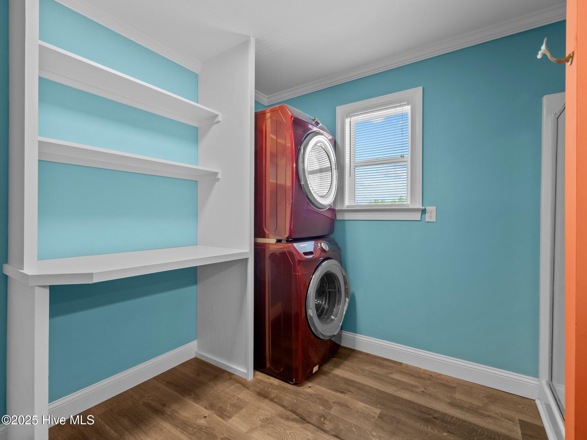 100503804 | Photo 32