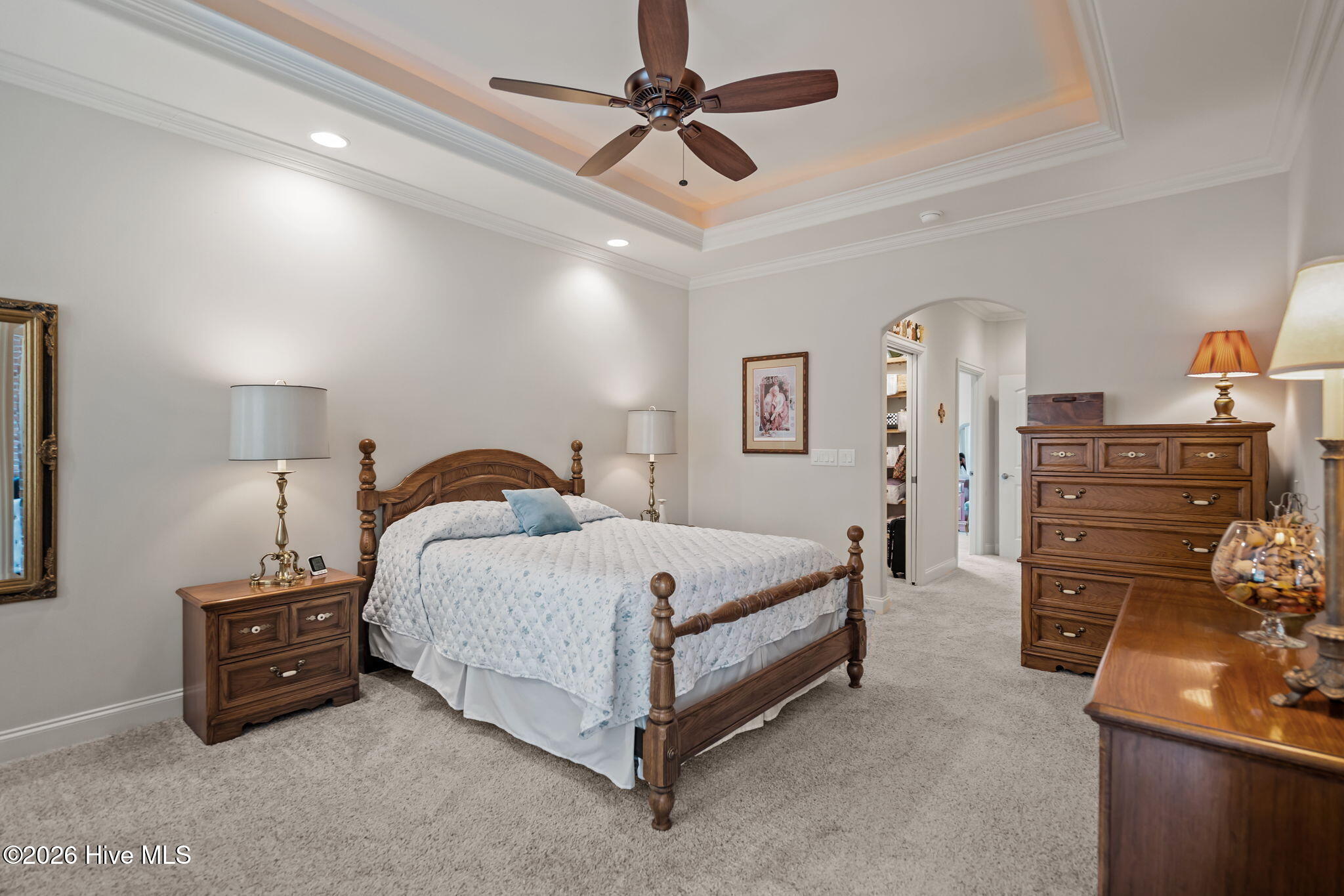 100565416 | Photo 38