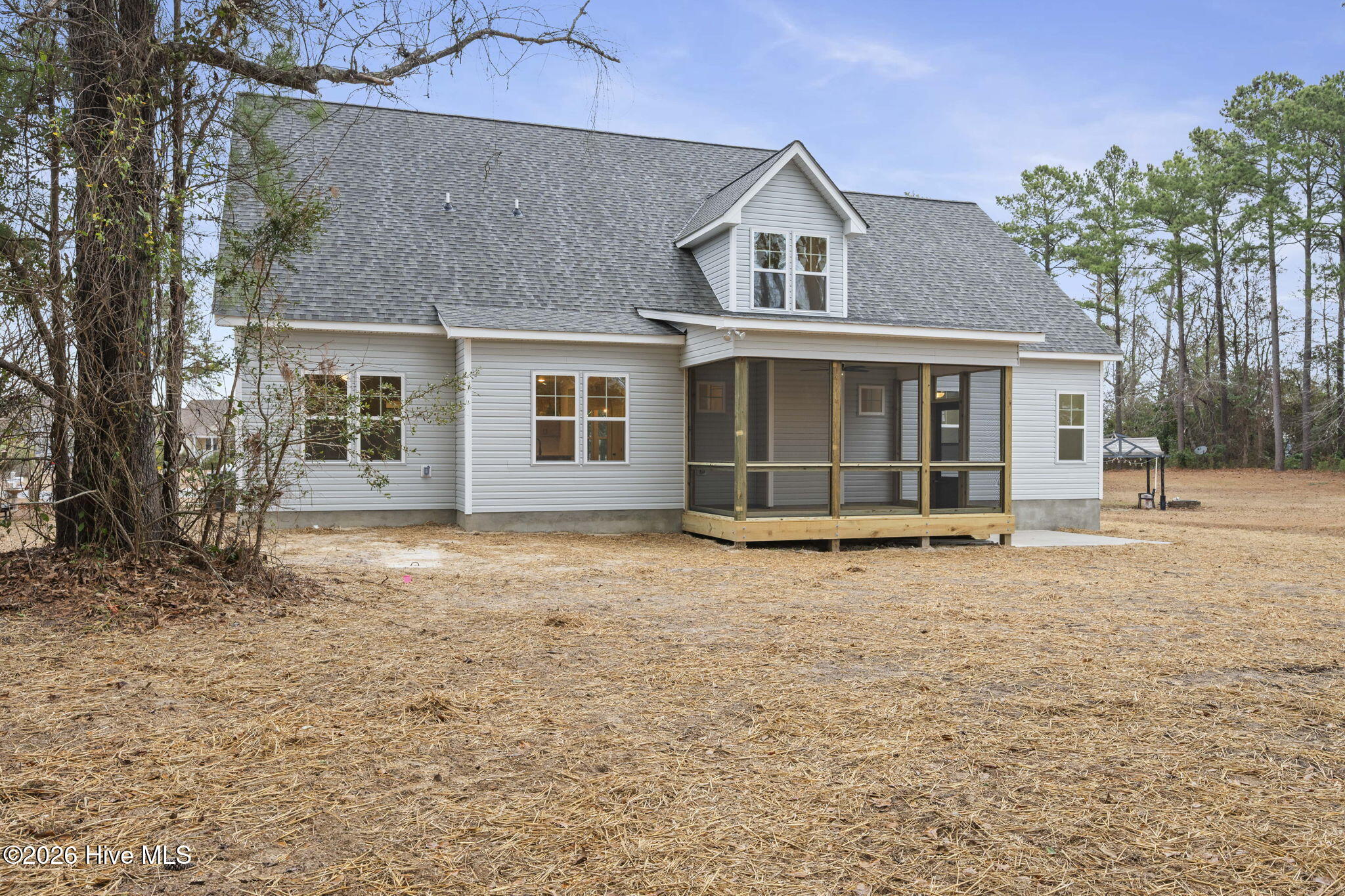 100516022 | Photo 72