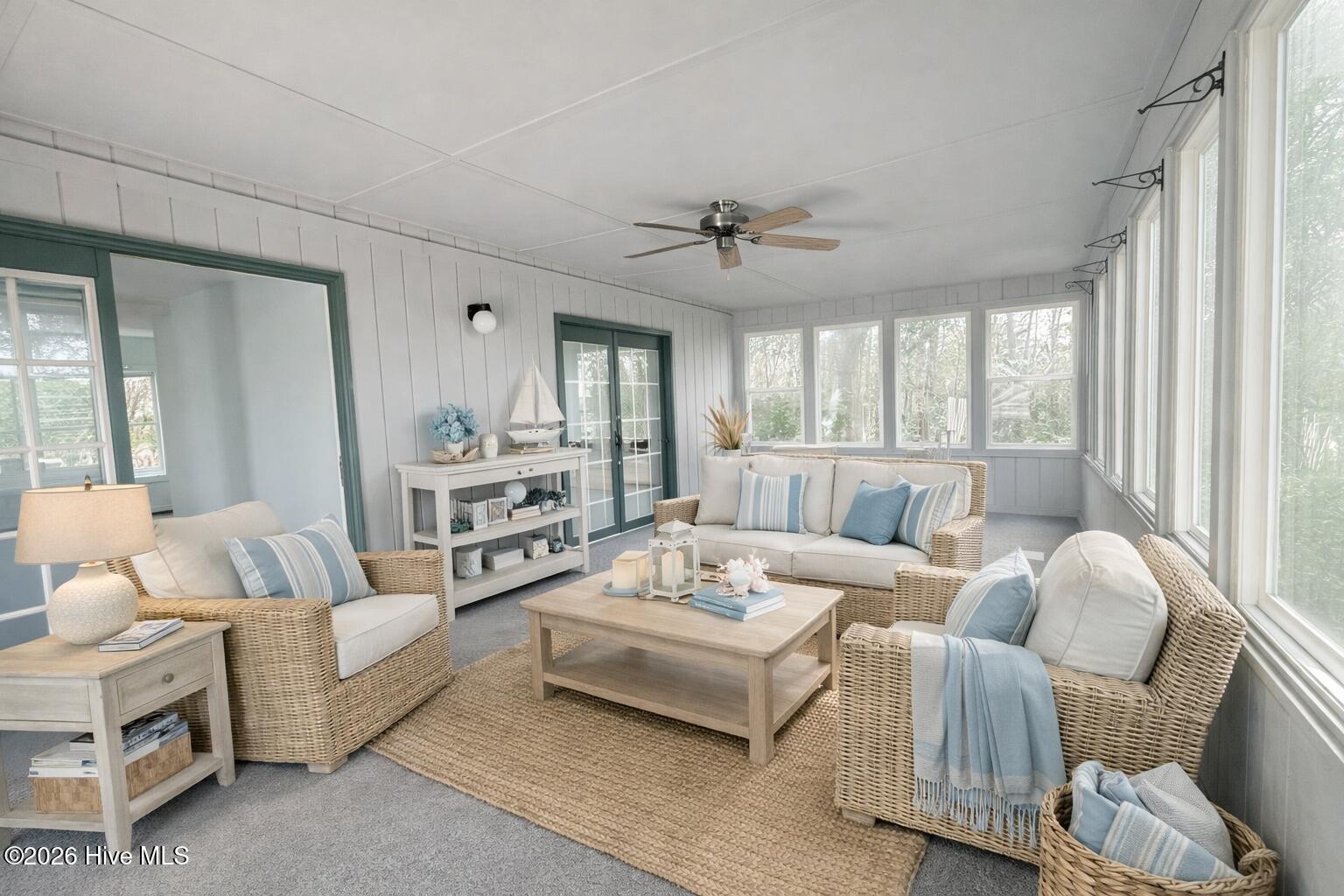 100554968 | Photo 32