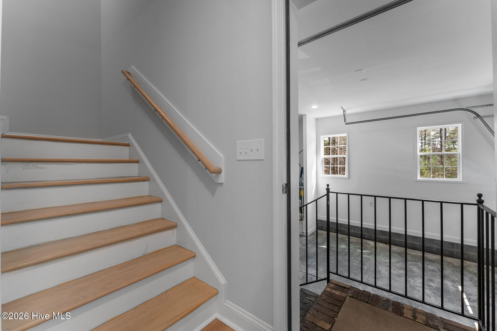 180 Longleaf Drive