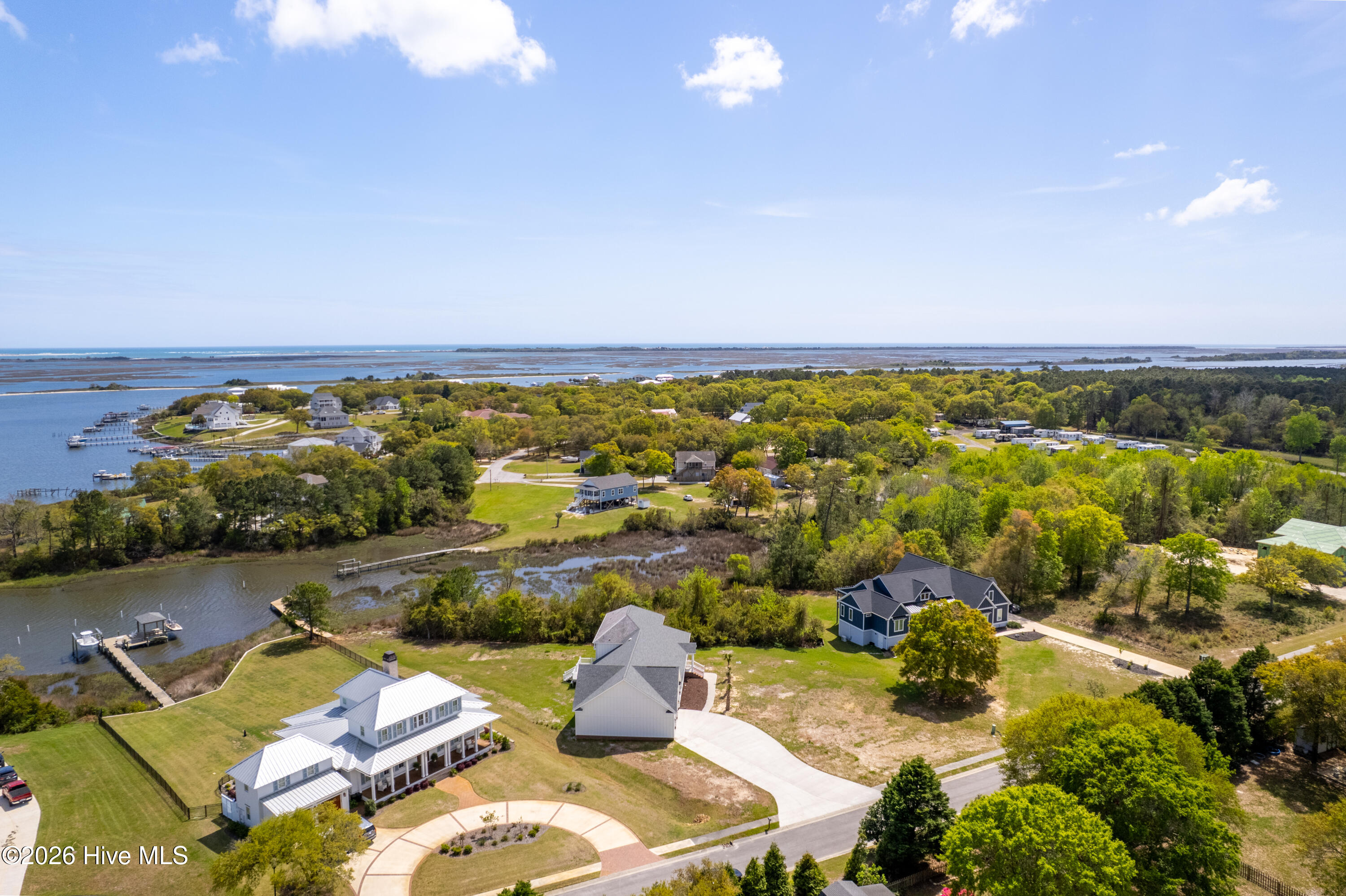 100569941 | Photo 57