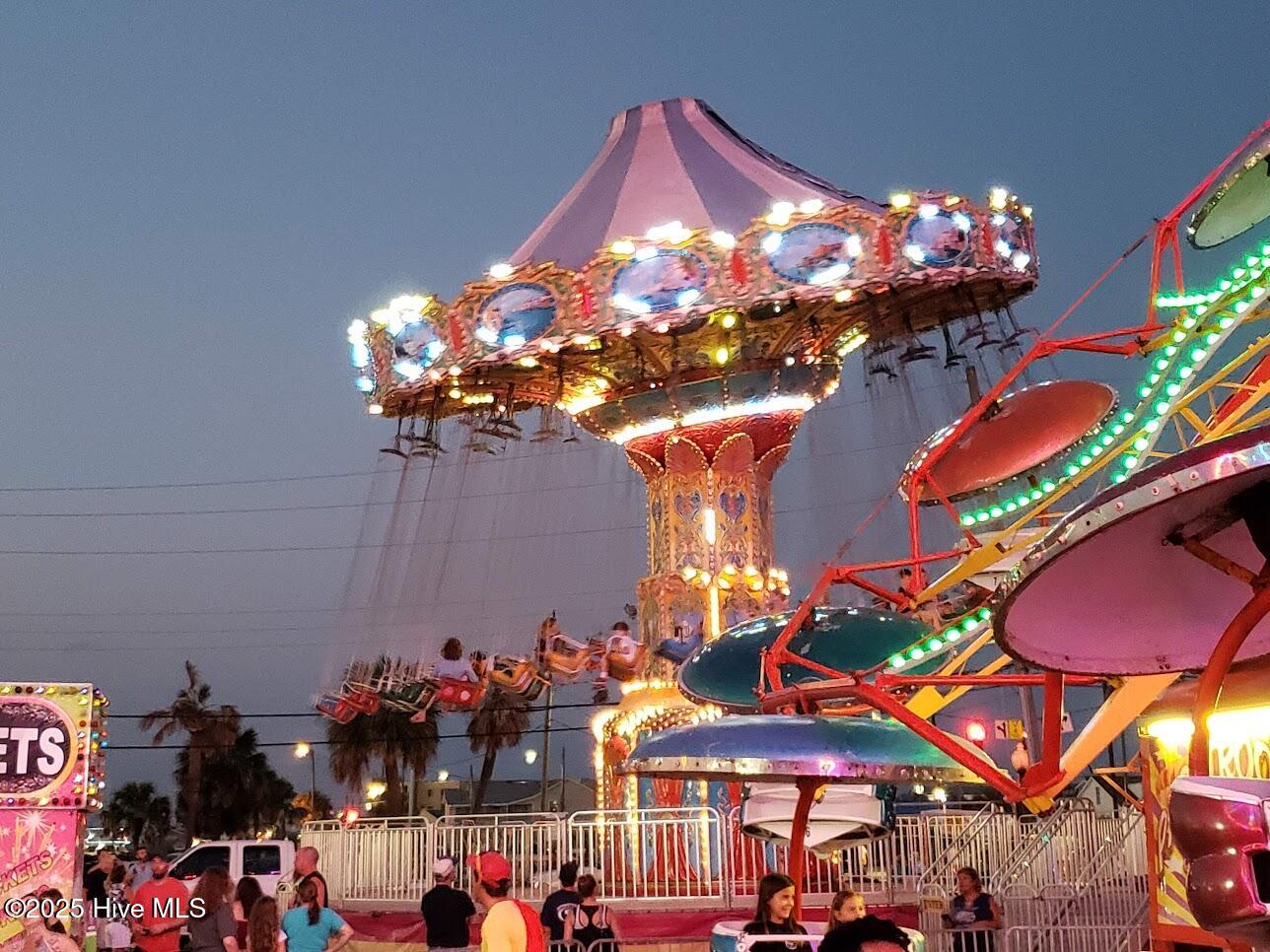 100545881 | Photo 51