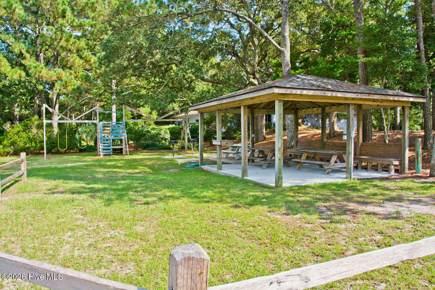 33rd image of 104 Juniper Rd, Atlantic Beach, NC 28512 | MLS# 100596236