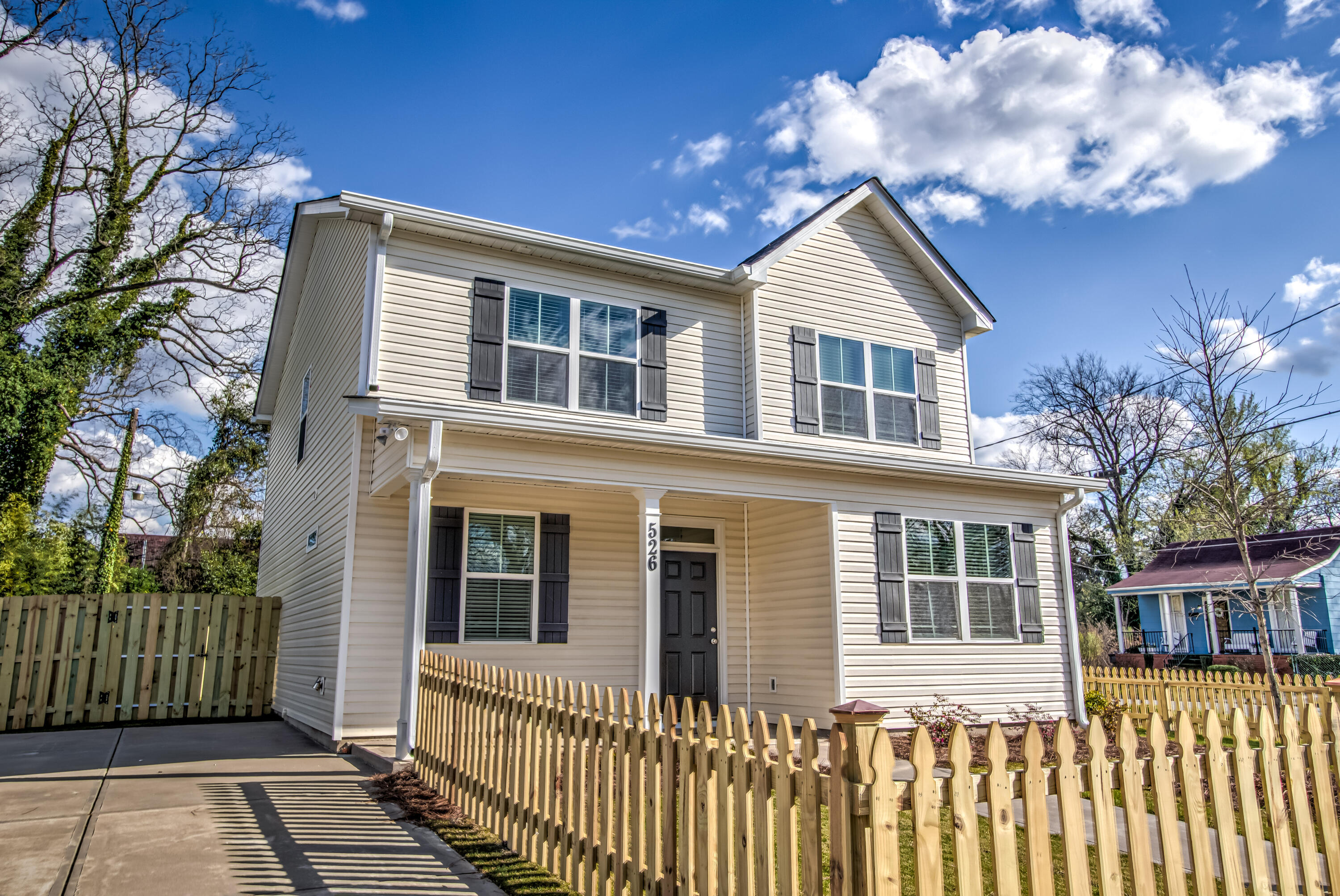 2nd St, 526, Exterior-2