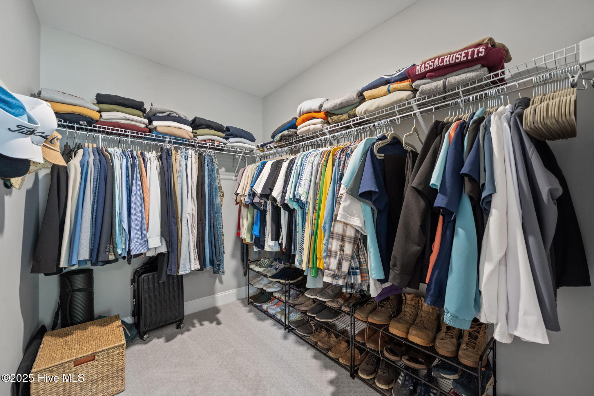 100536269 | Photo 27