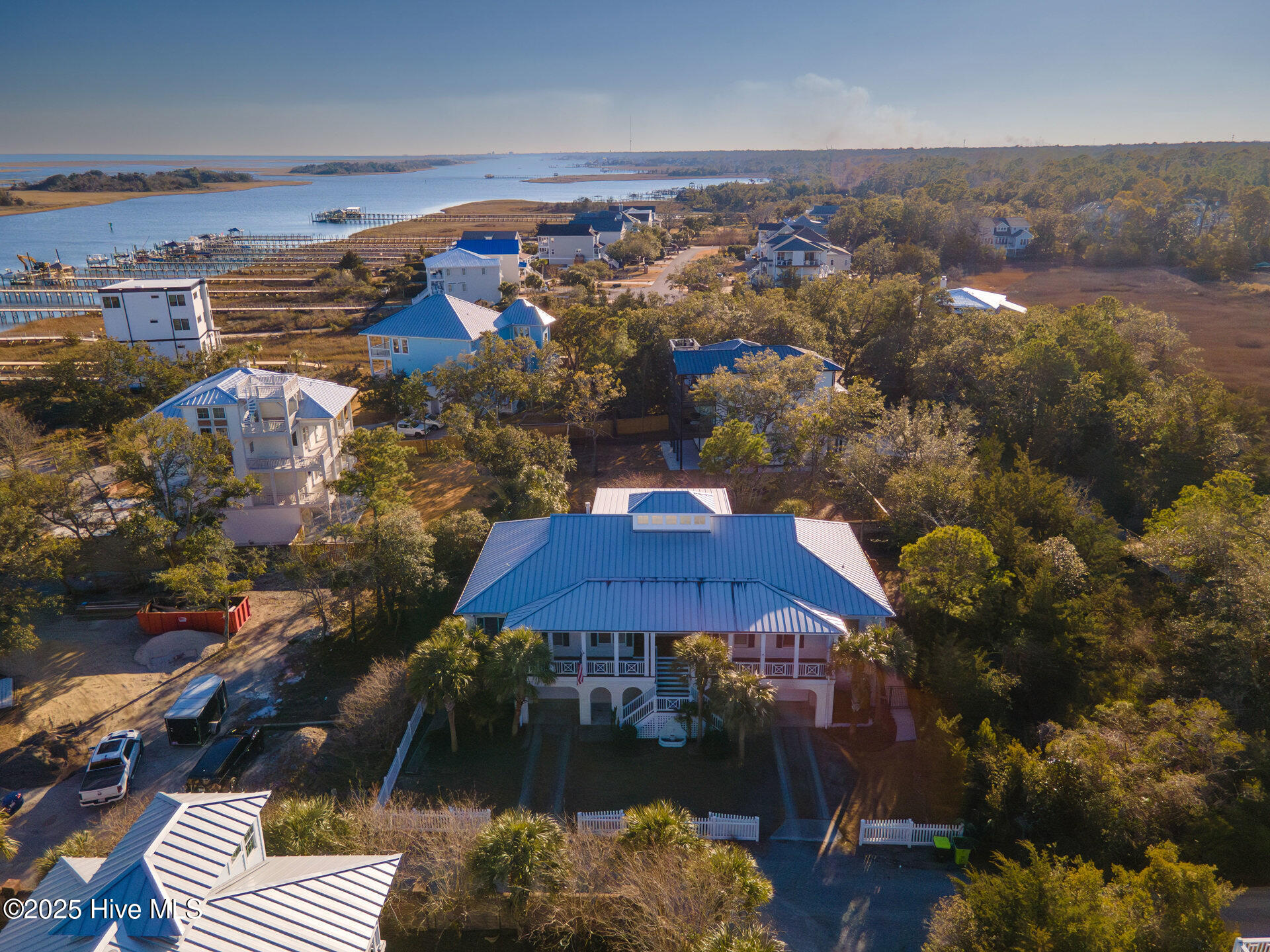 100521291 | Photo 81