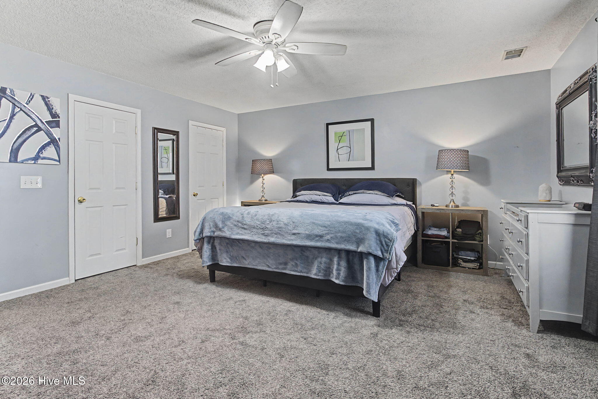 100555343 | Photo 15