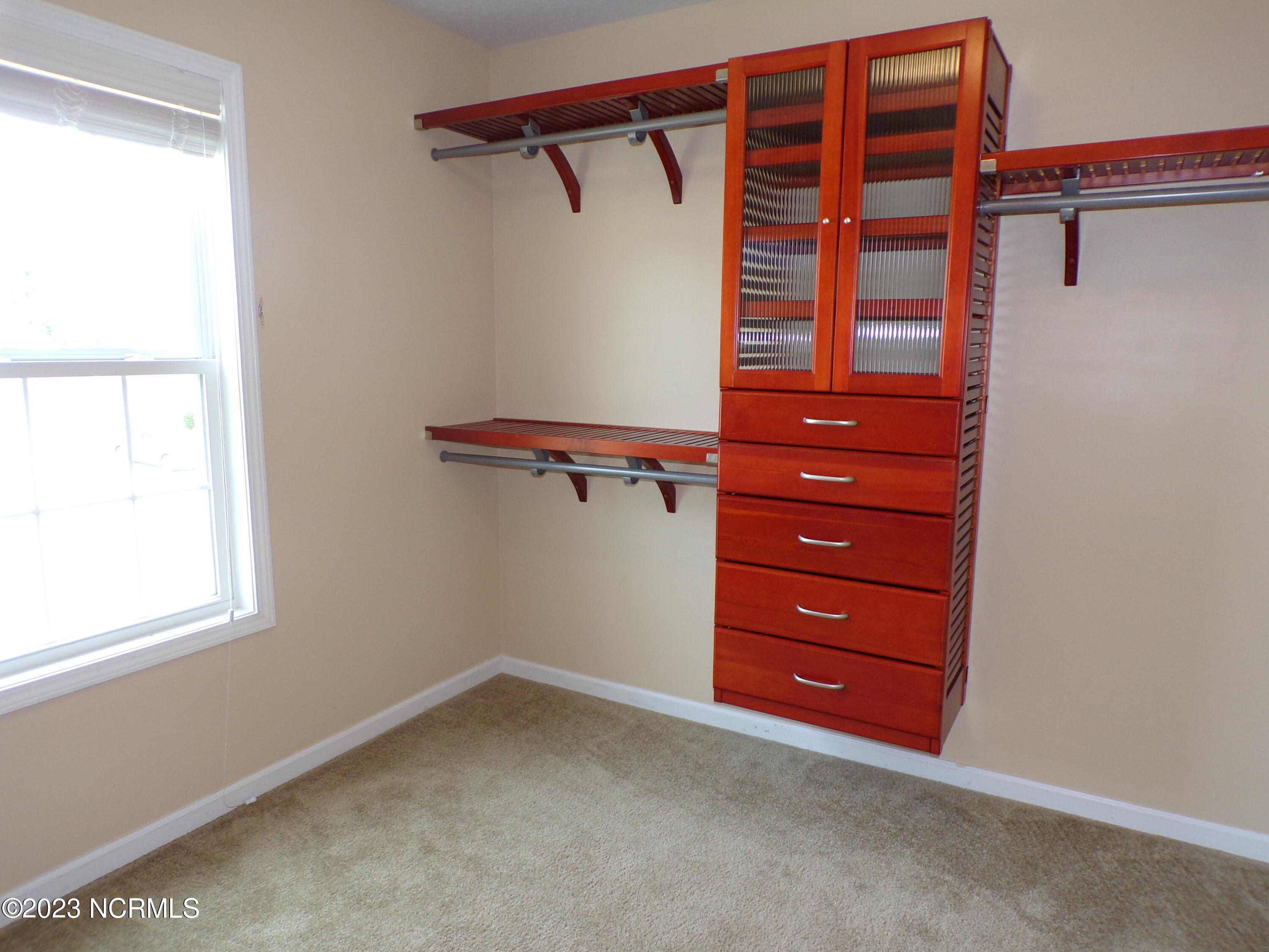 100559579 | Photo 60