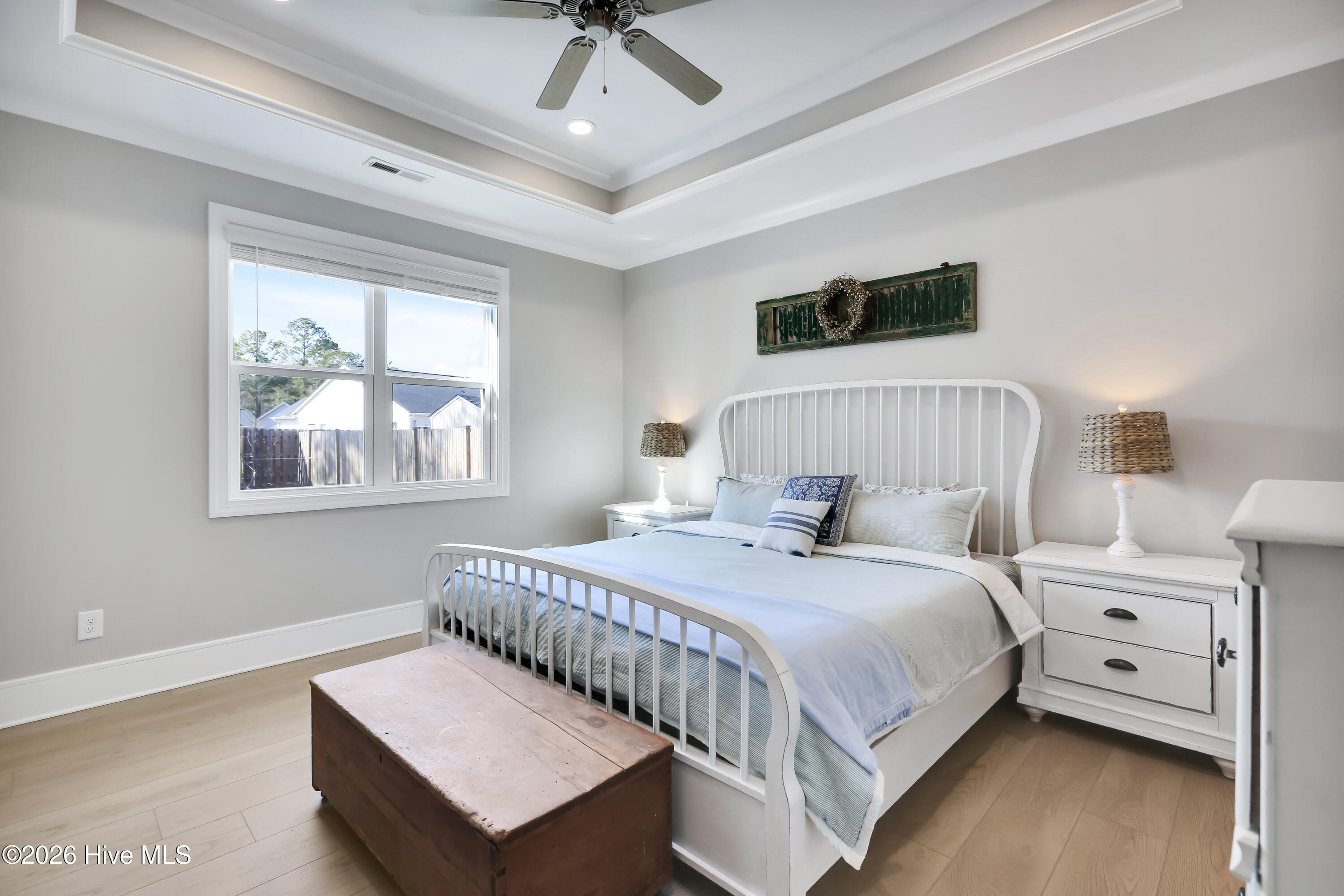 100554115 | Photo 25