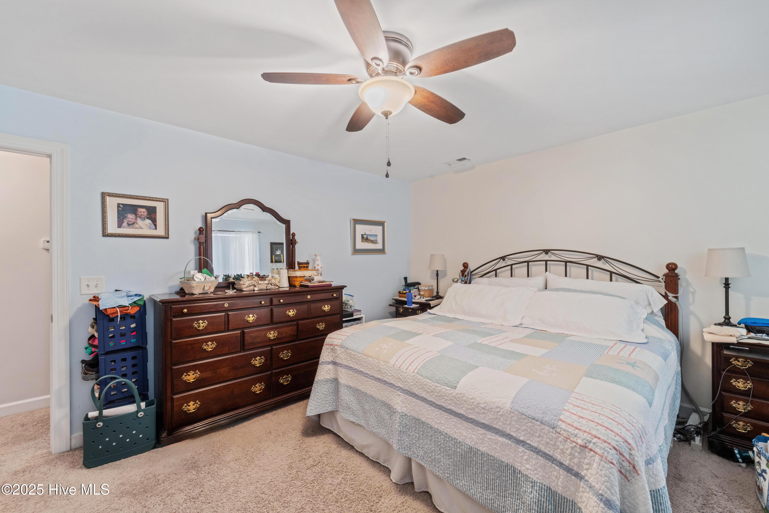 100546959 | Photo 26