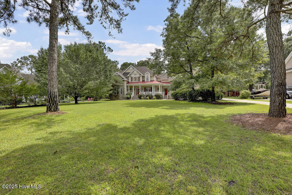 100513085 | Photo 48