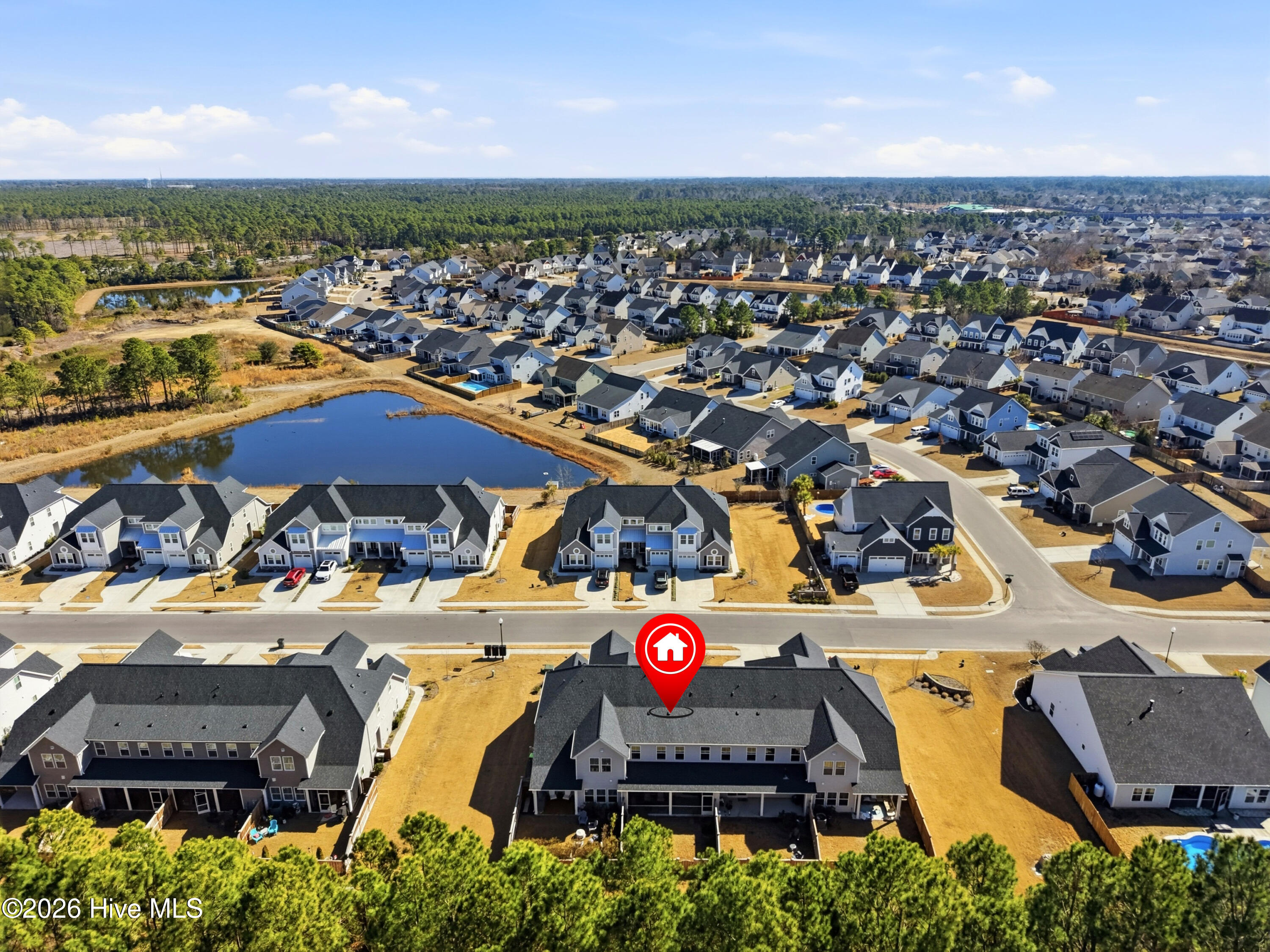 100555182 | Photo 42