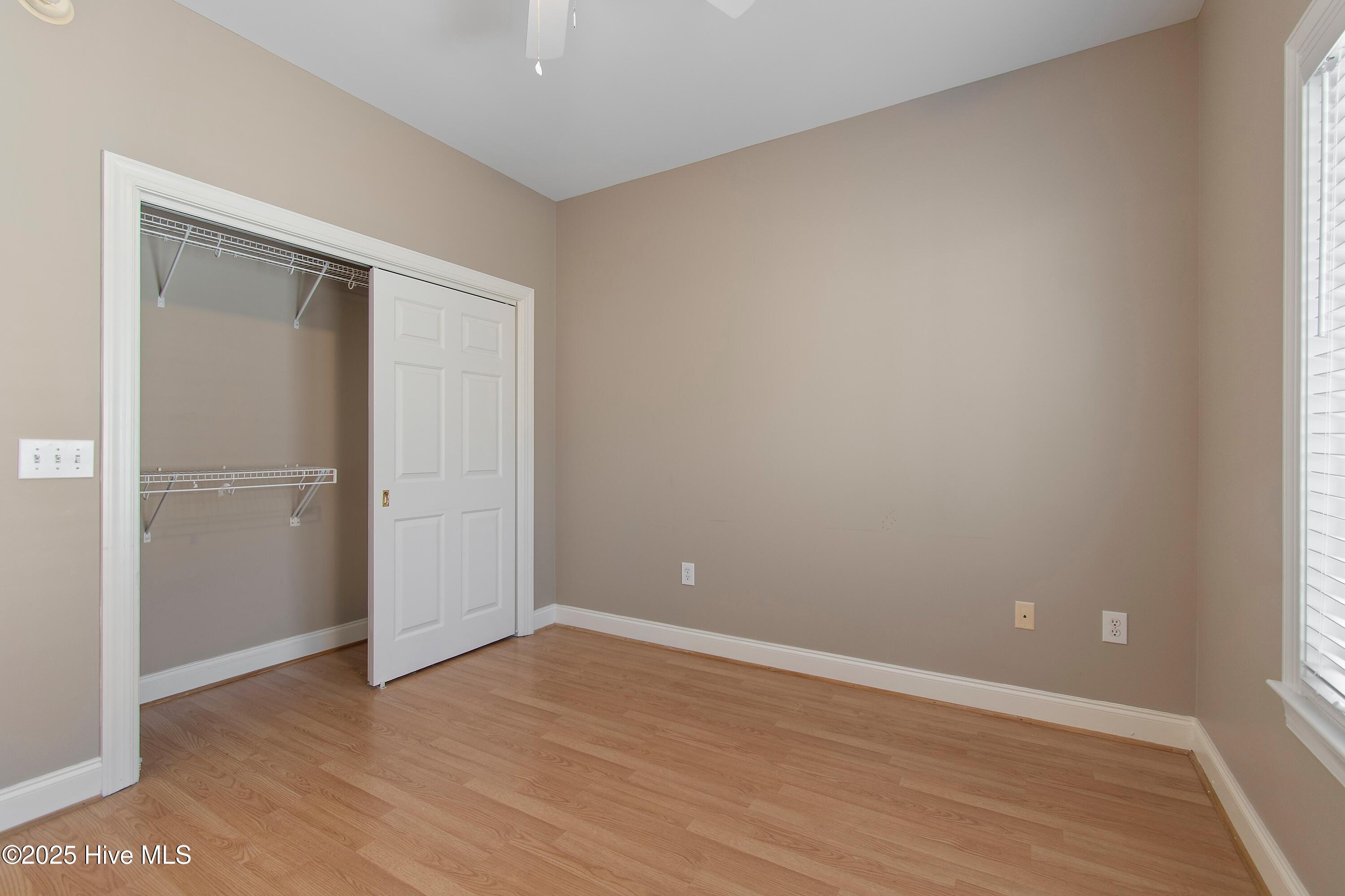 100546461 | Photo 29