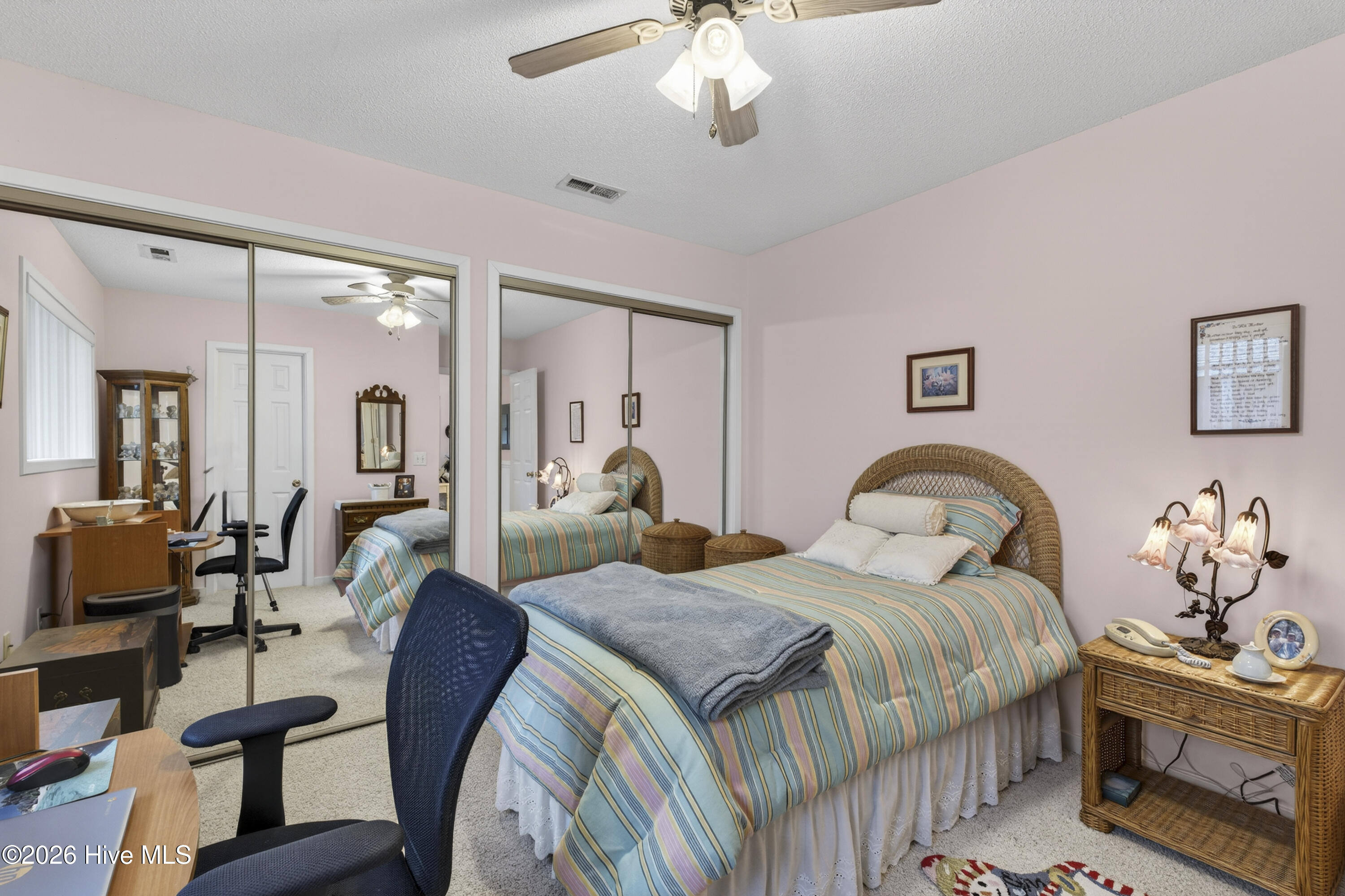 100557206 | Photo 20