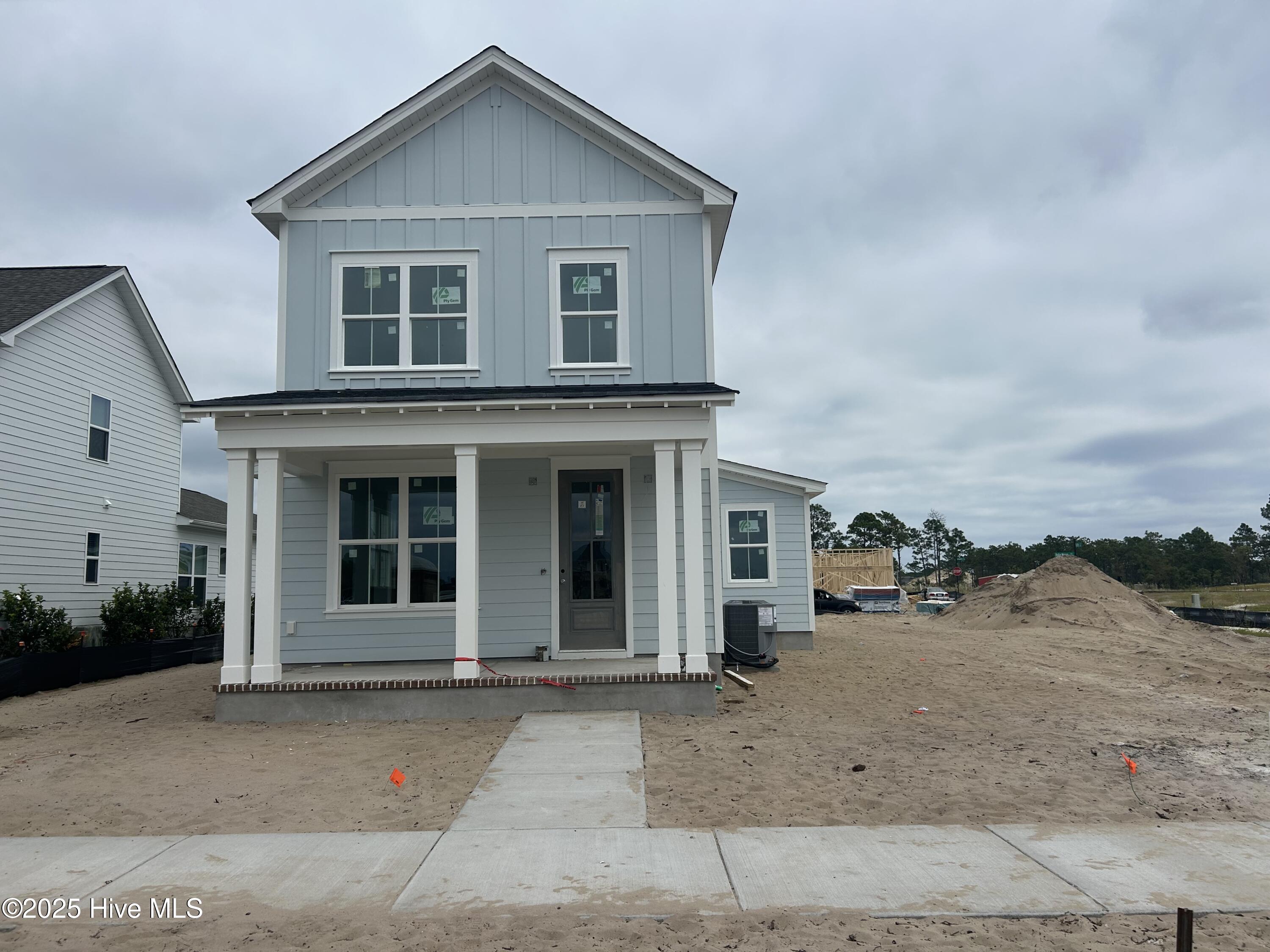 Property at 5209 Moonshell Loop