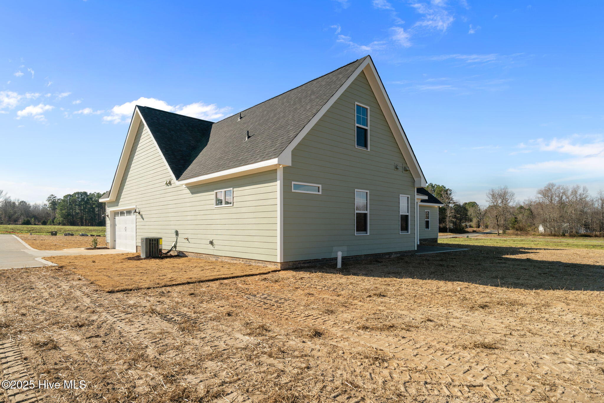 725 Peele Farm Lane