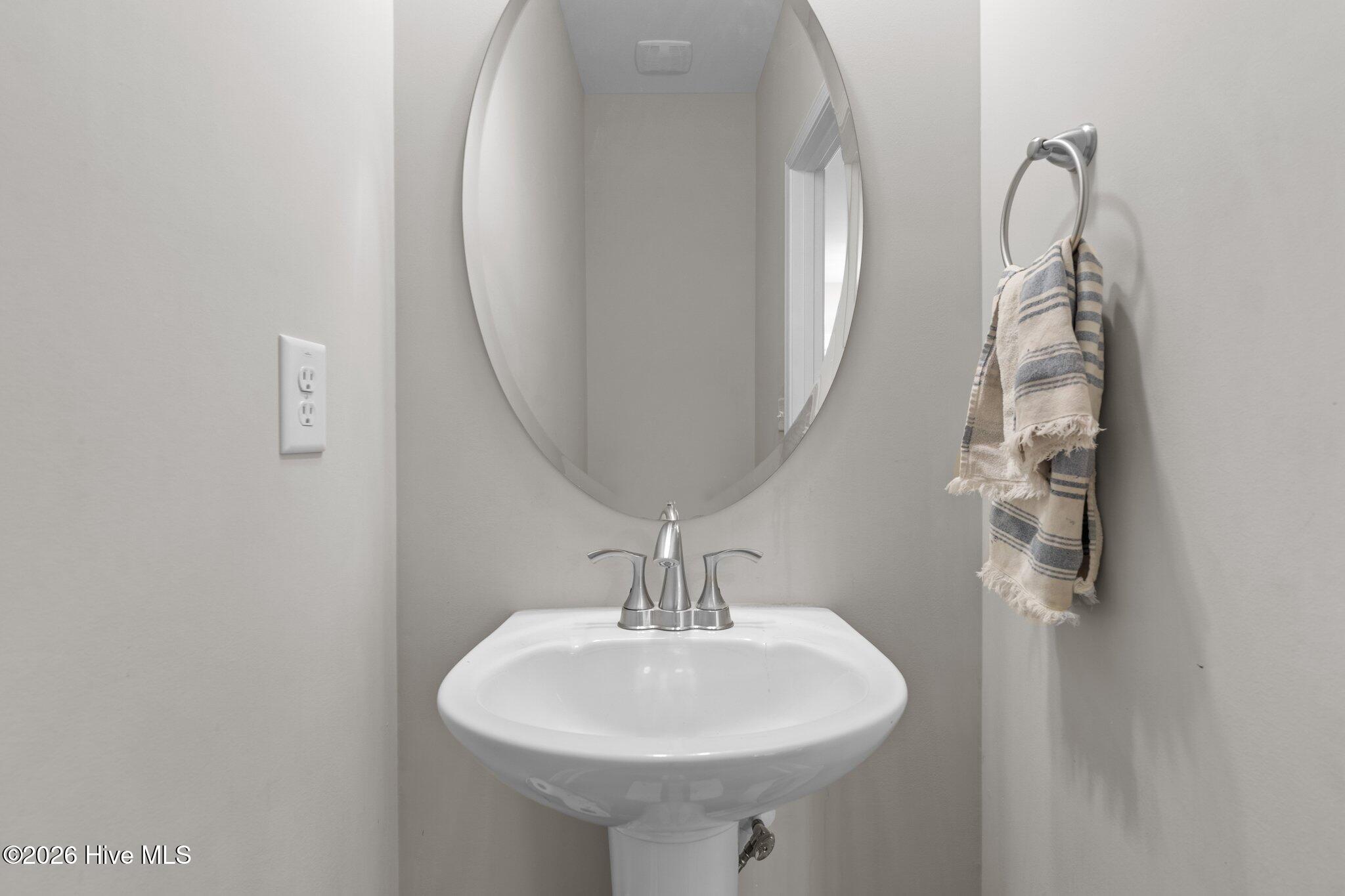 451 Gretchen Road, West End, NC, 27376