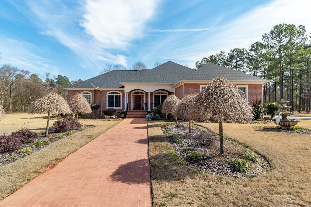 218 N Crestridge Drive, Waynesboro, GA 30830 Listing Photo  2