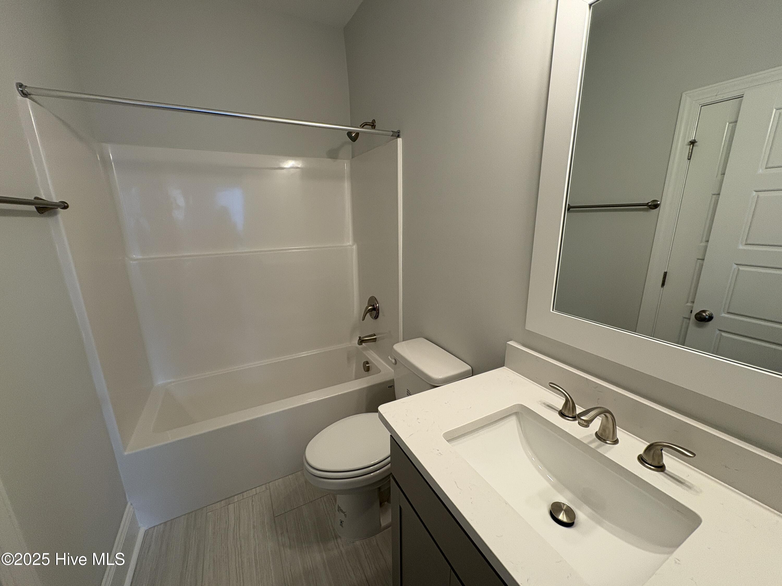 100539800 | Photo 39