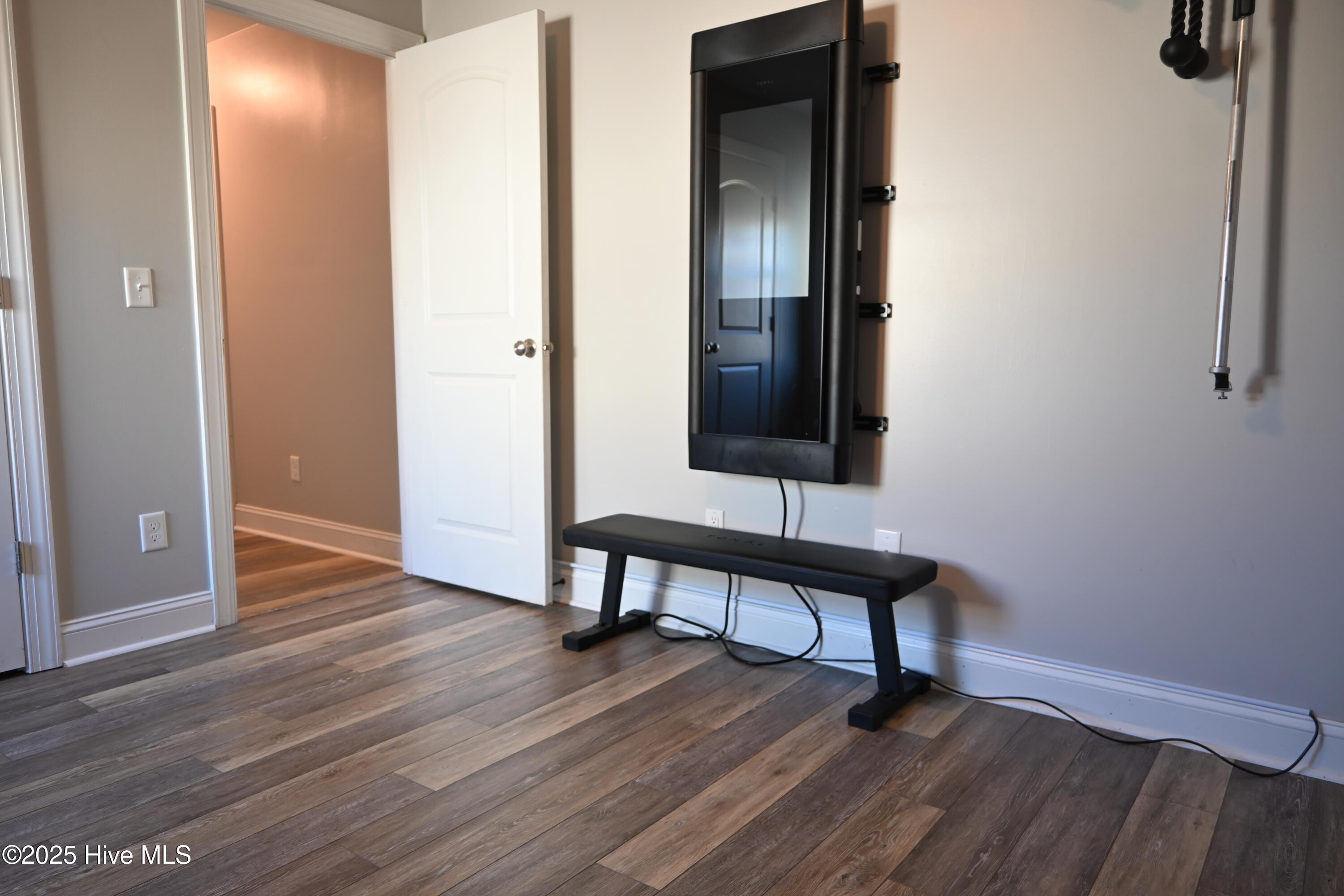 100547173 | Photo 36