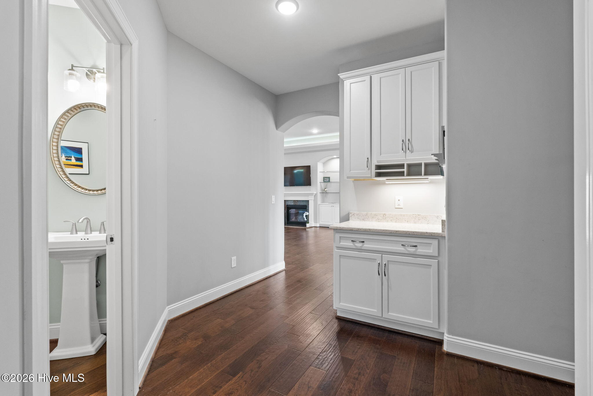 100566605 | Photo 39