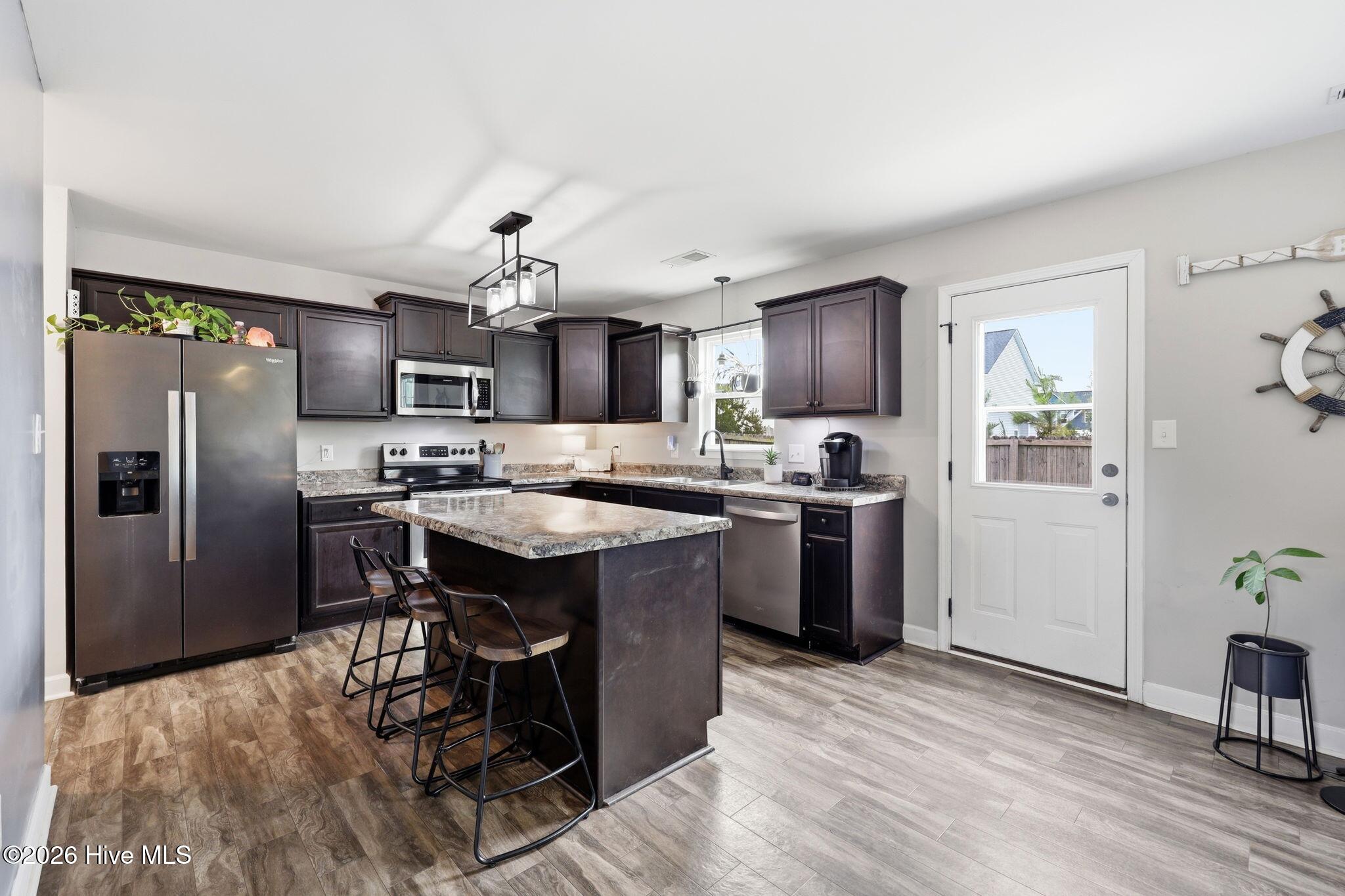 605 Coral Reef Court,Sneads Ferry