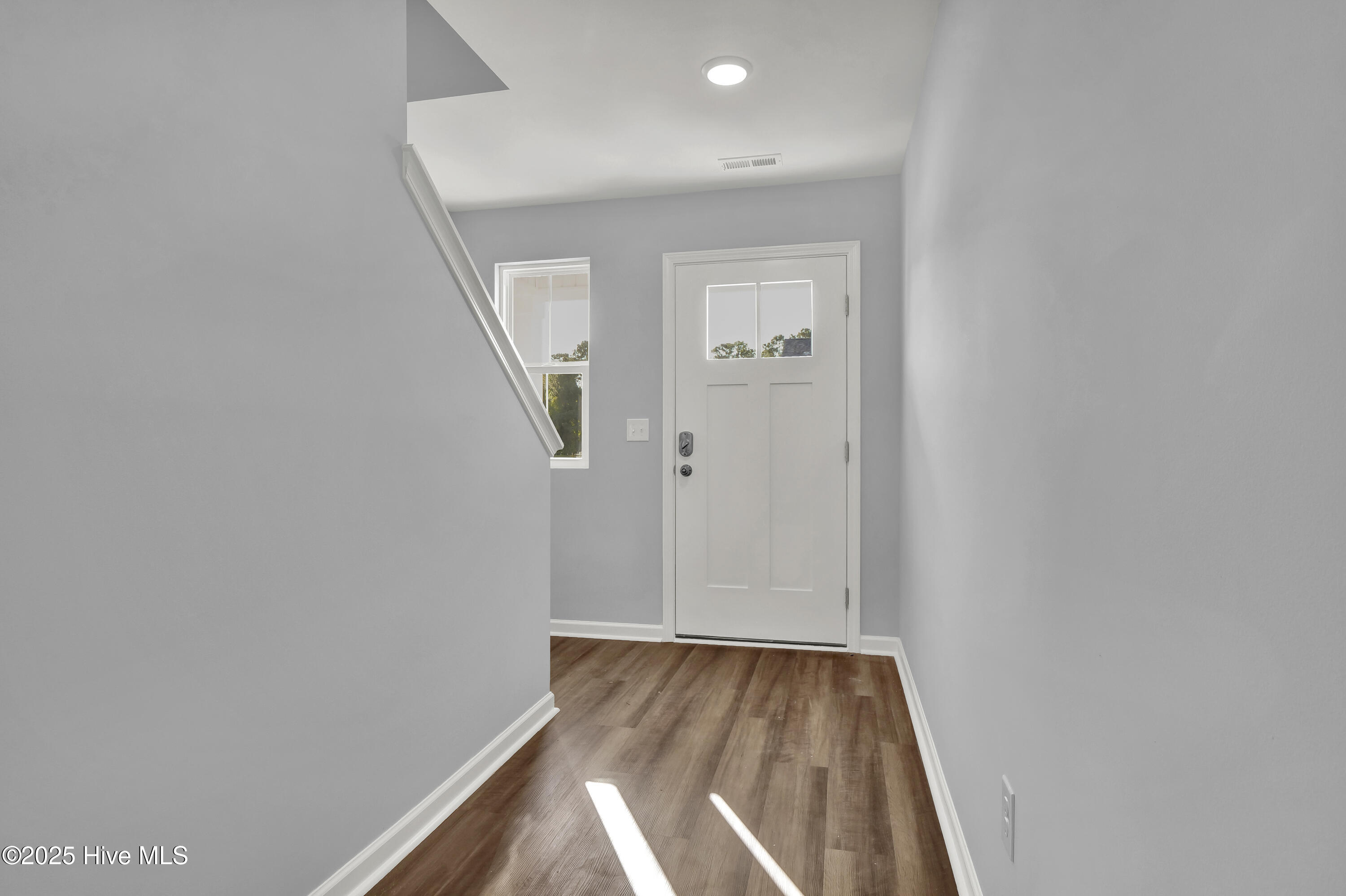 100524850 | Photo 20