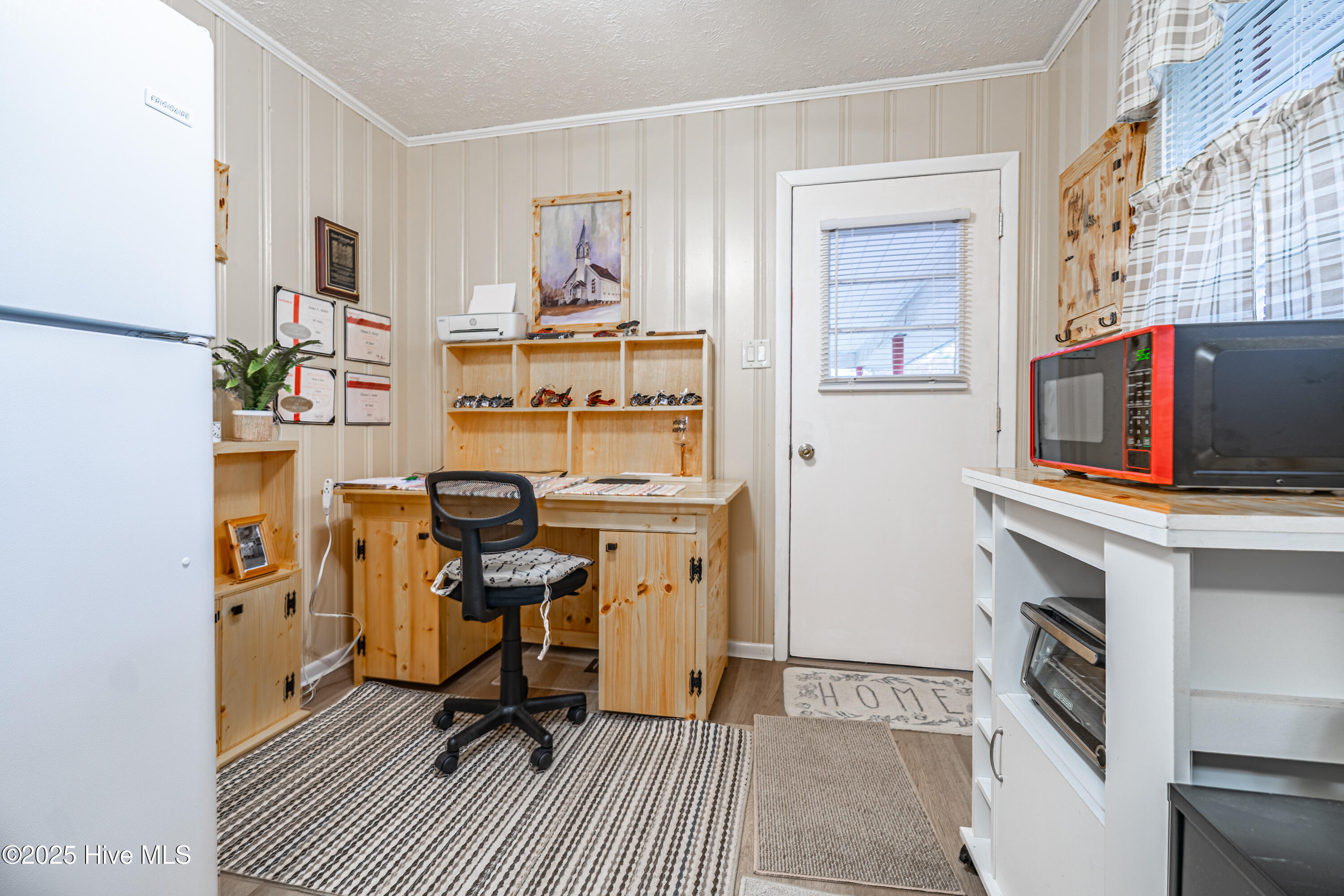 100541983 | Photo 17