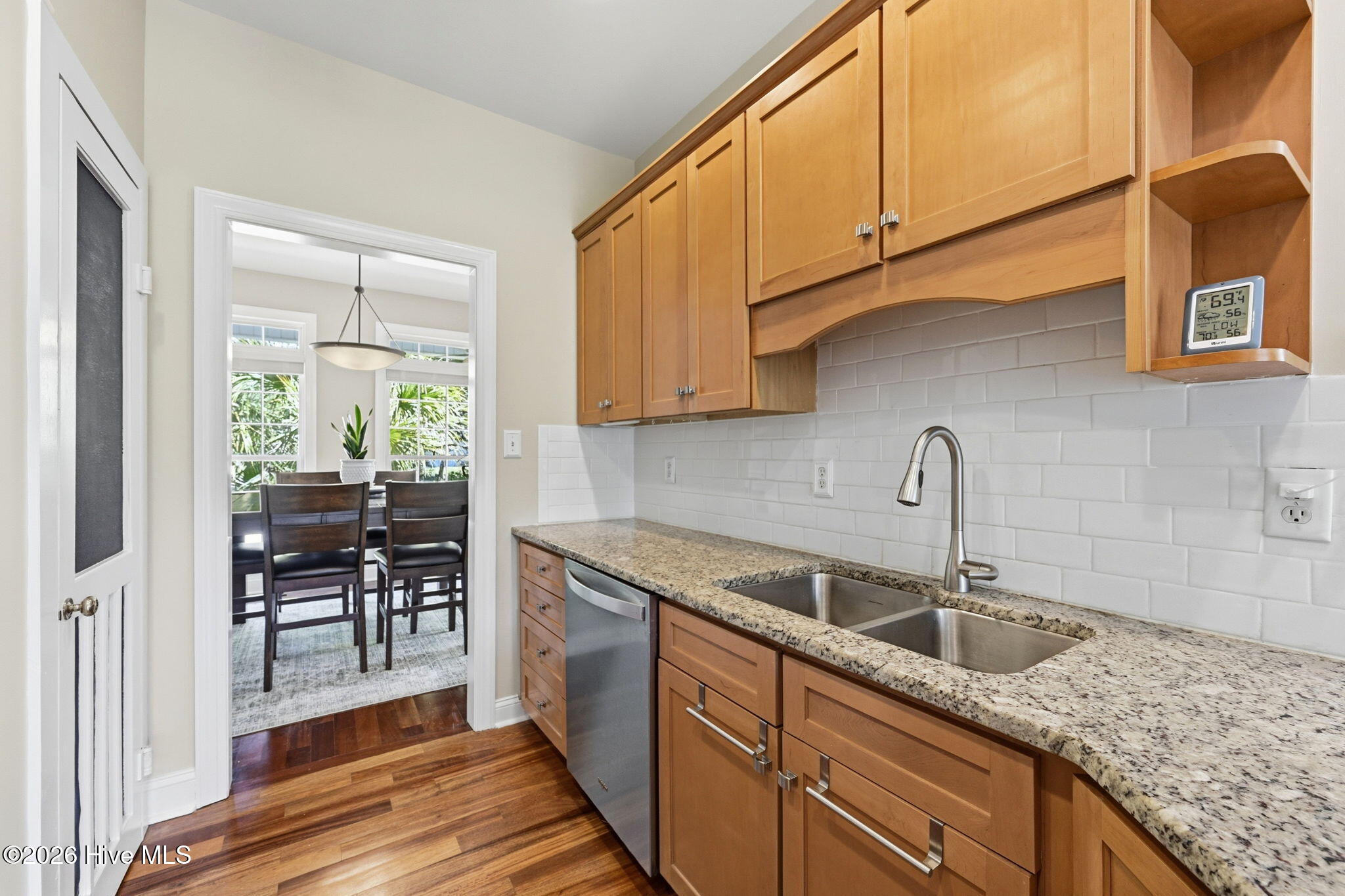 811 Albatross Way, Hampstead, NC 28443 – photo 10: 10-web-or-mls-_RAD5306