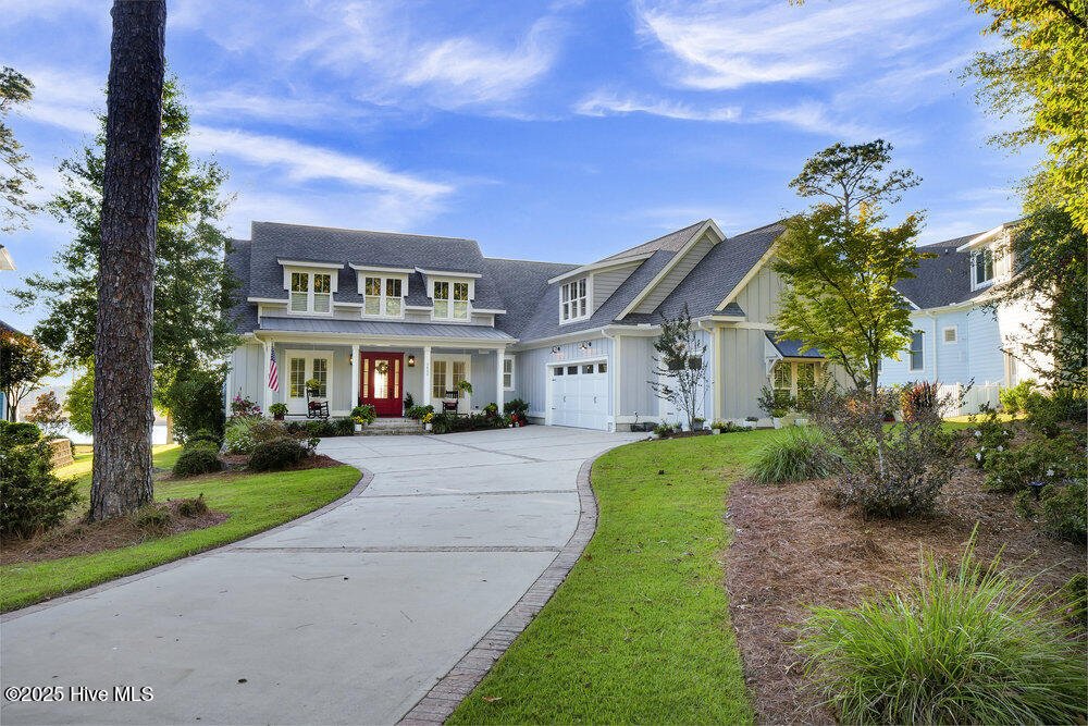 100537011 | Photo 10