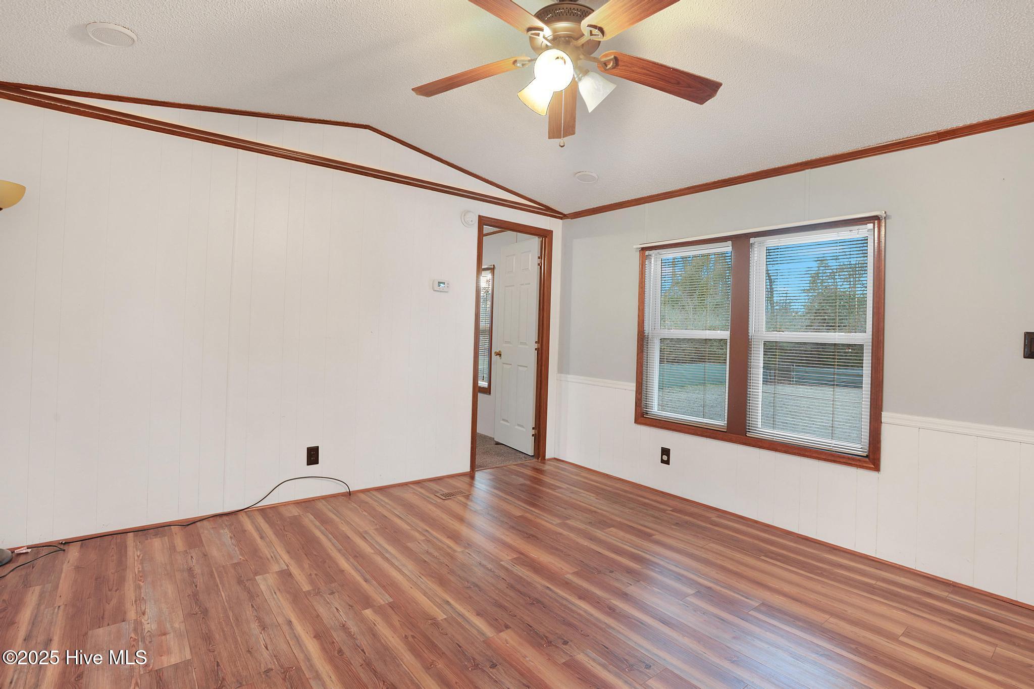 312 Queens Road,Hubert