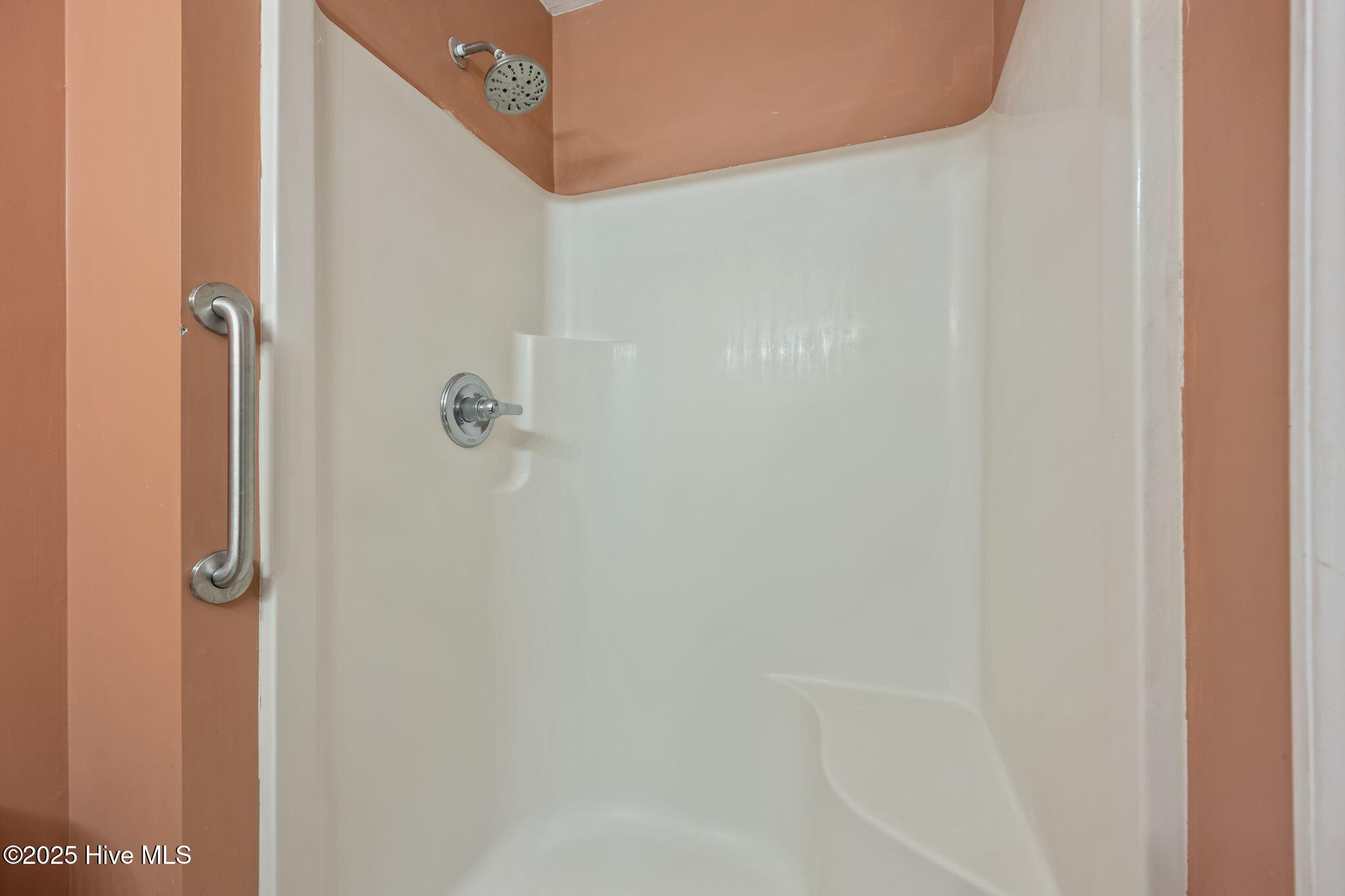 100544578 | Photo 18