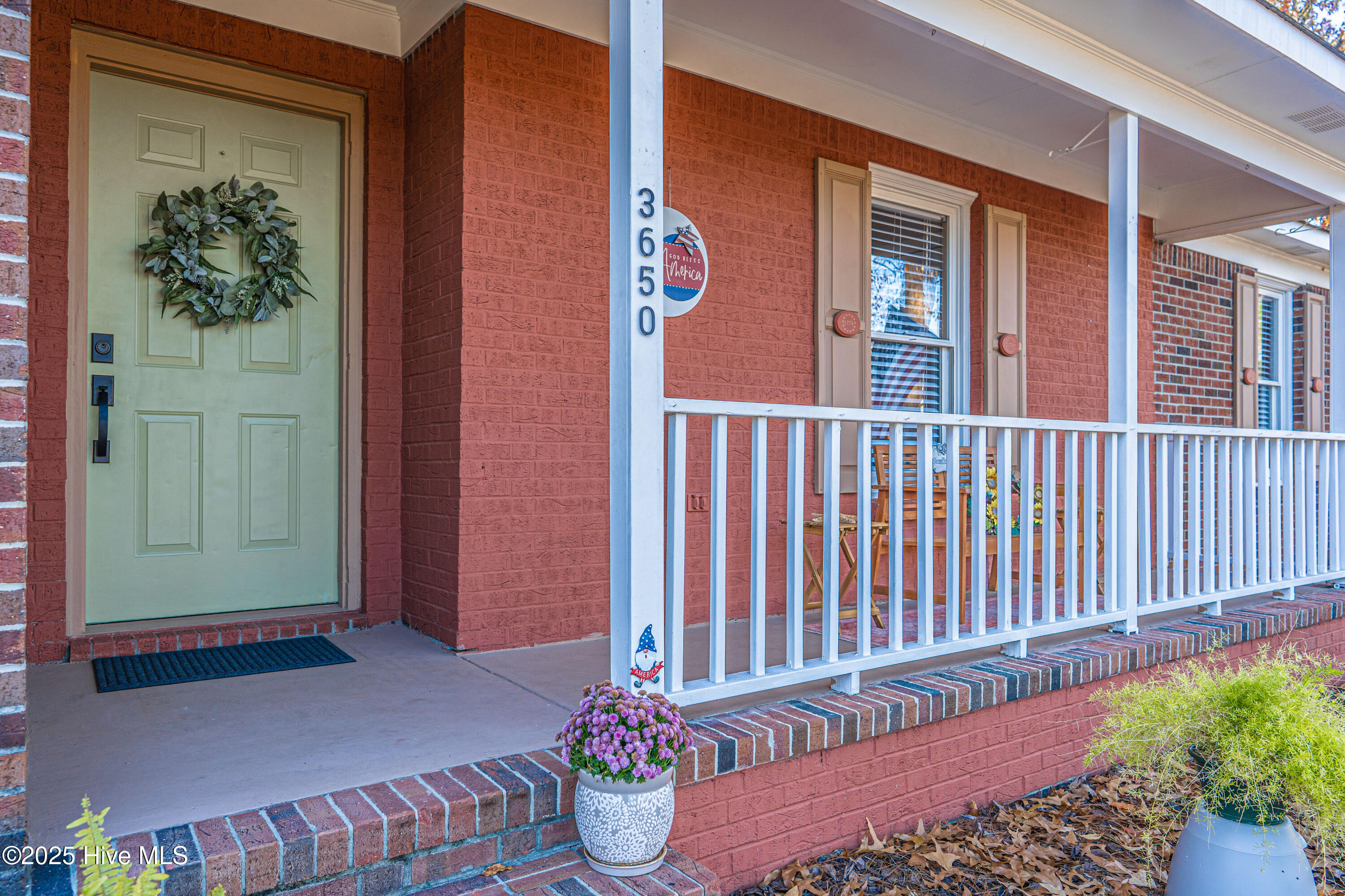 Homes for sale in Hope Mills, NC | 3650 Hanover Dr, Hope Mills, NC 28348 | MLS# 100544103