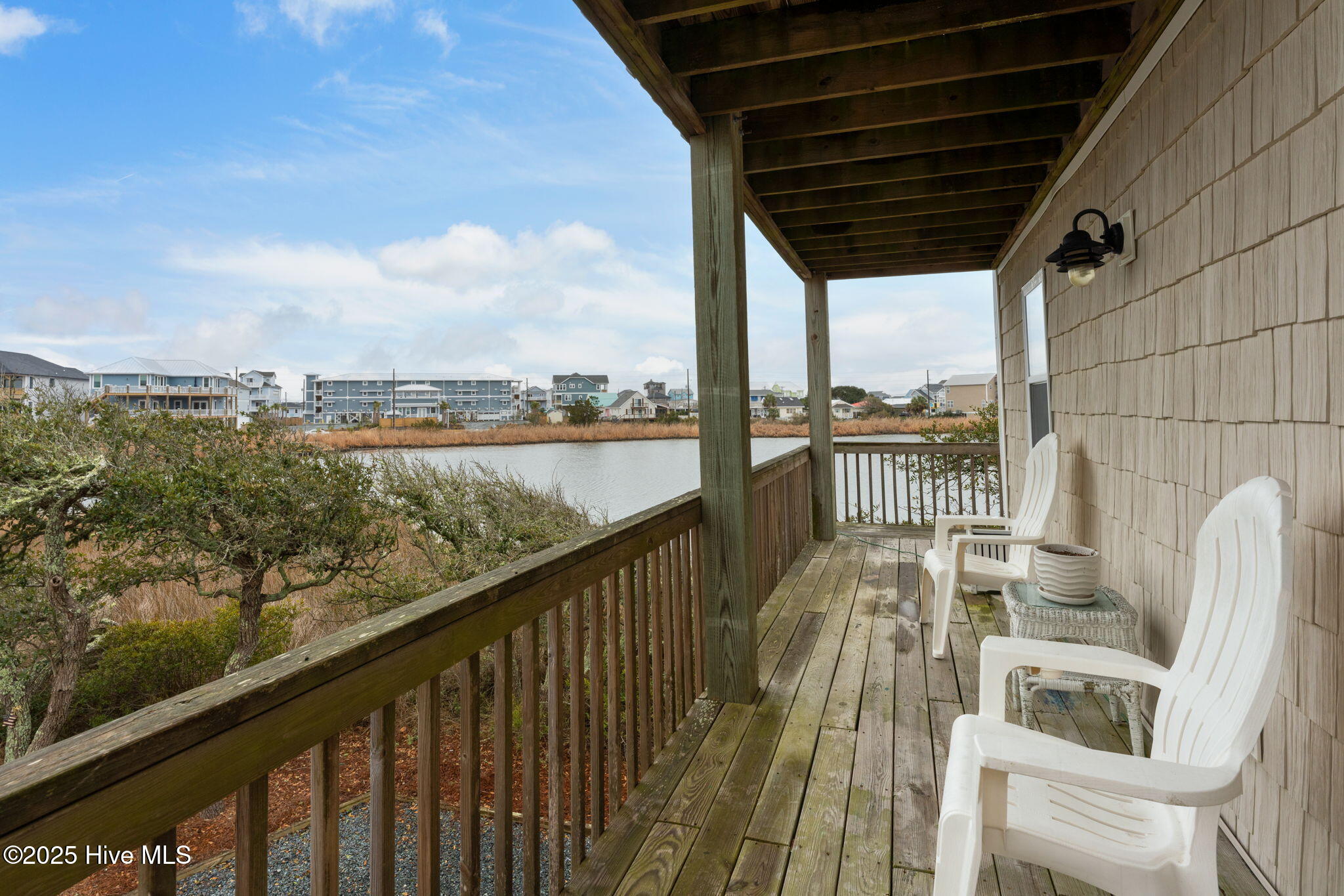 100488869 | Photo 37