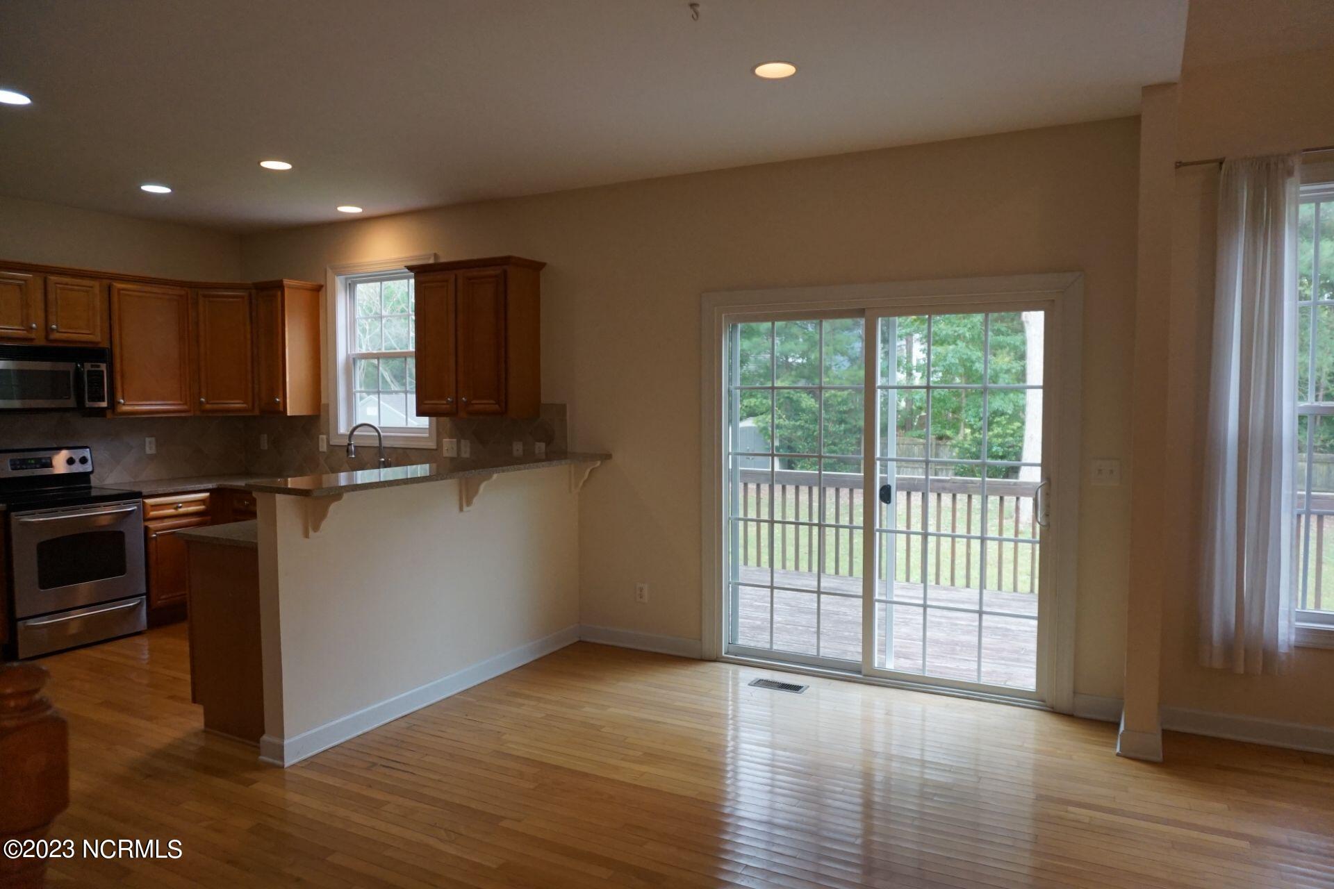 125 Creeks Edge Drive,Sneads Ferry