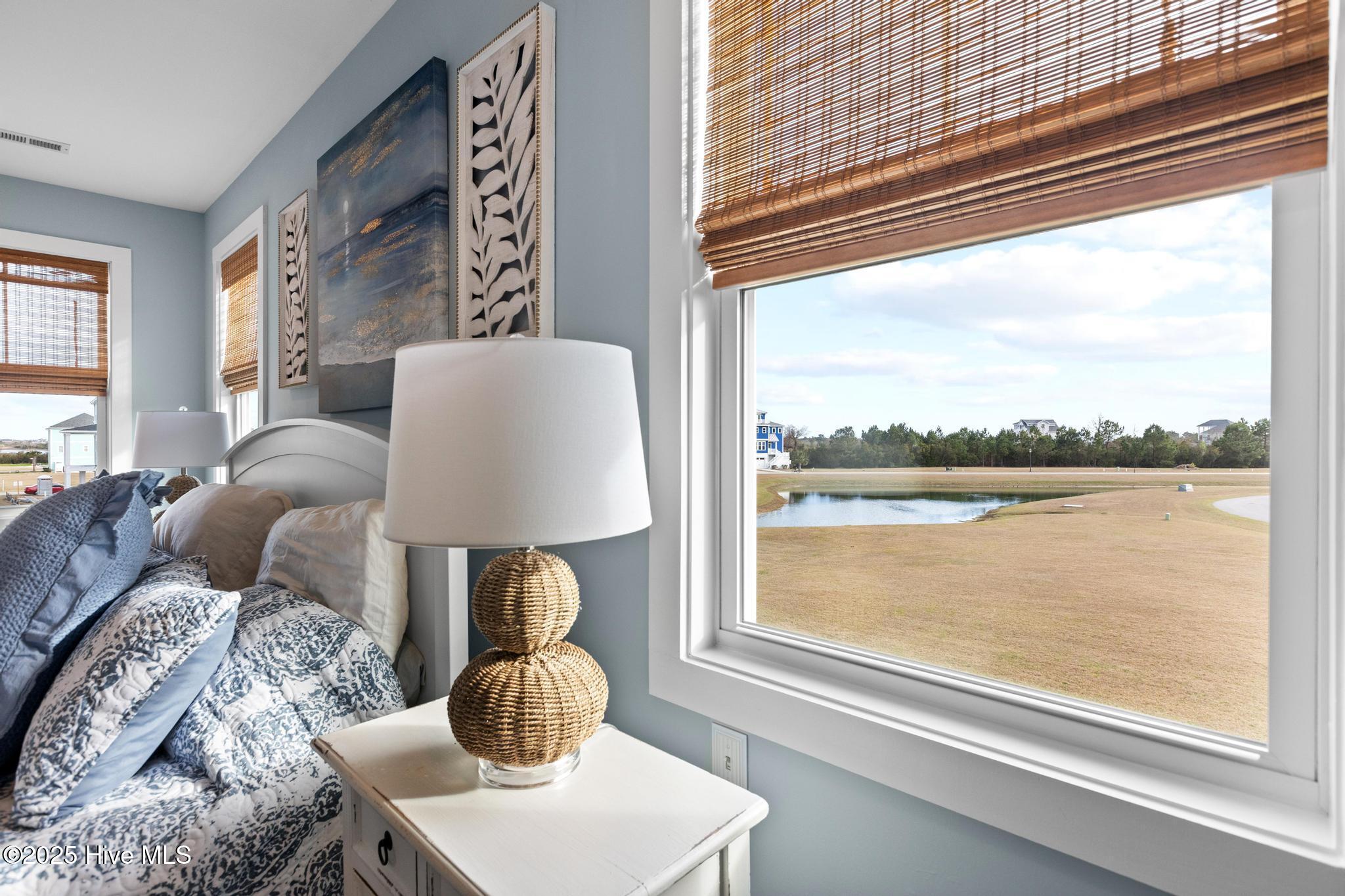 100554502 | Photo 36