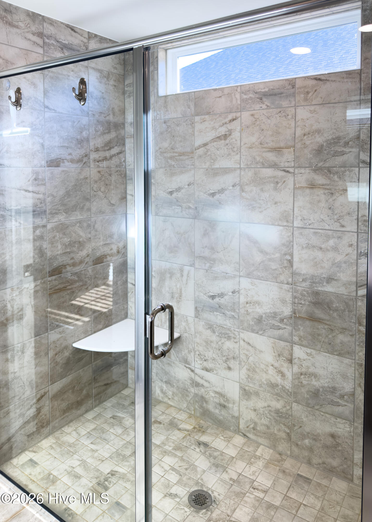 100547425 | Photo 31