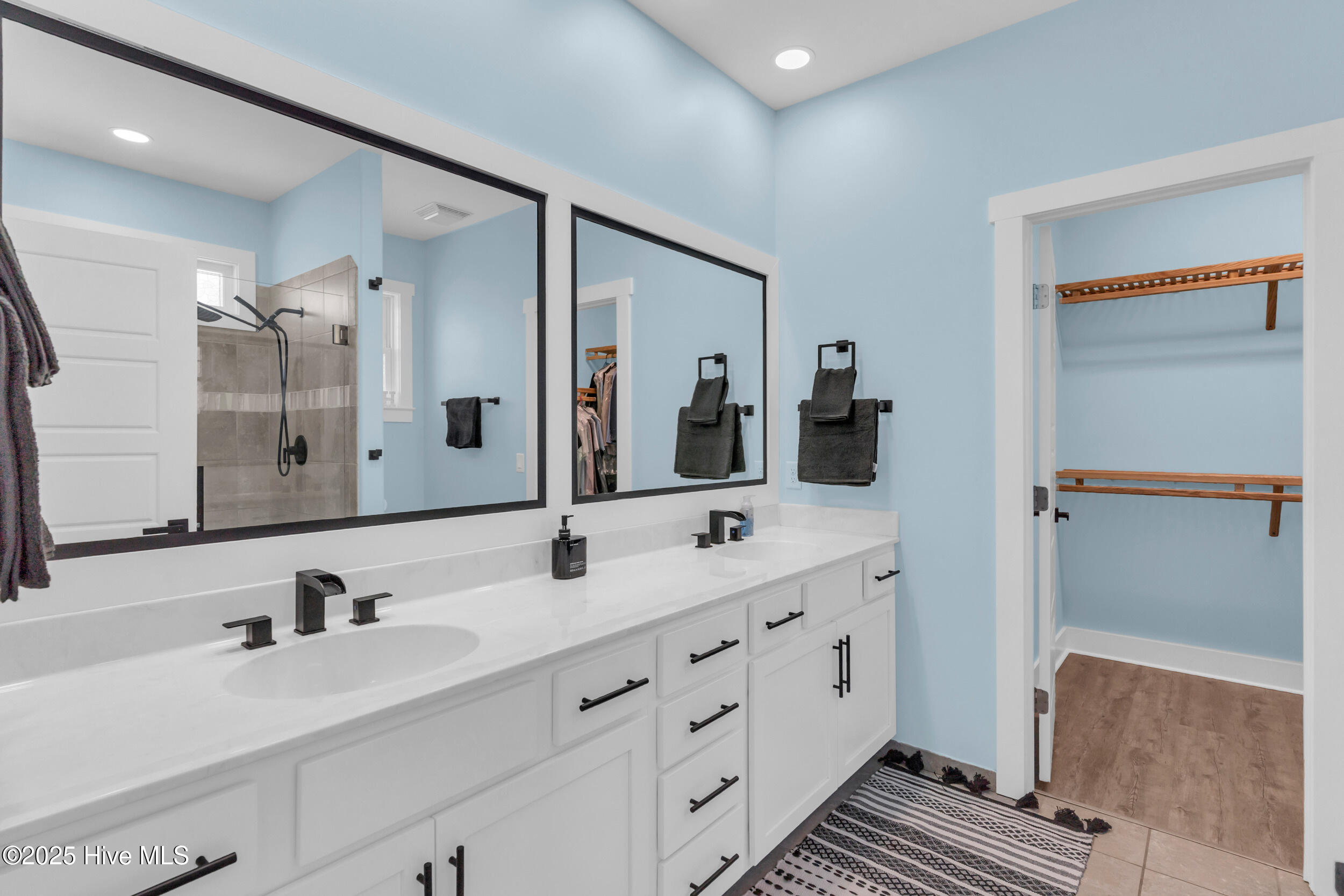 405 Ivy Lane, Carolina Beach, NC, 28428