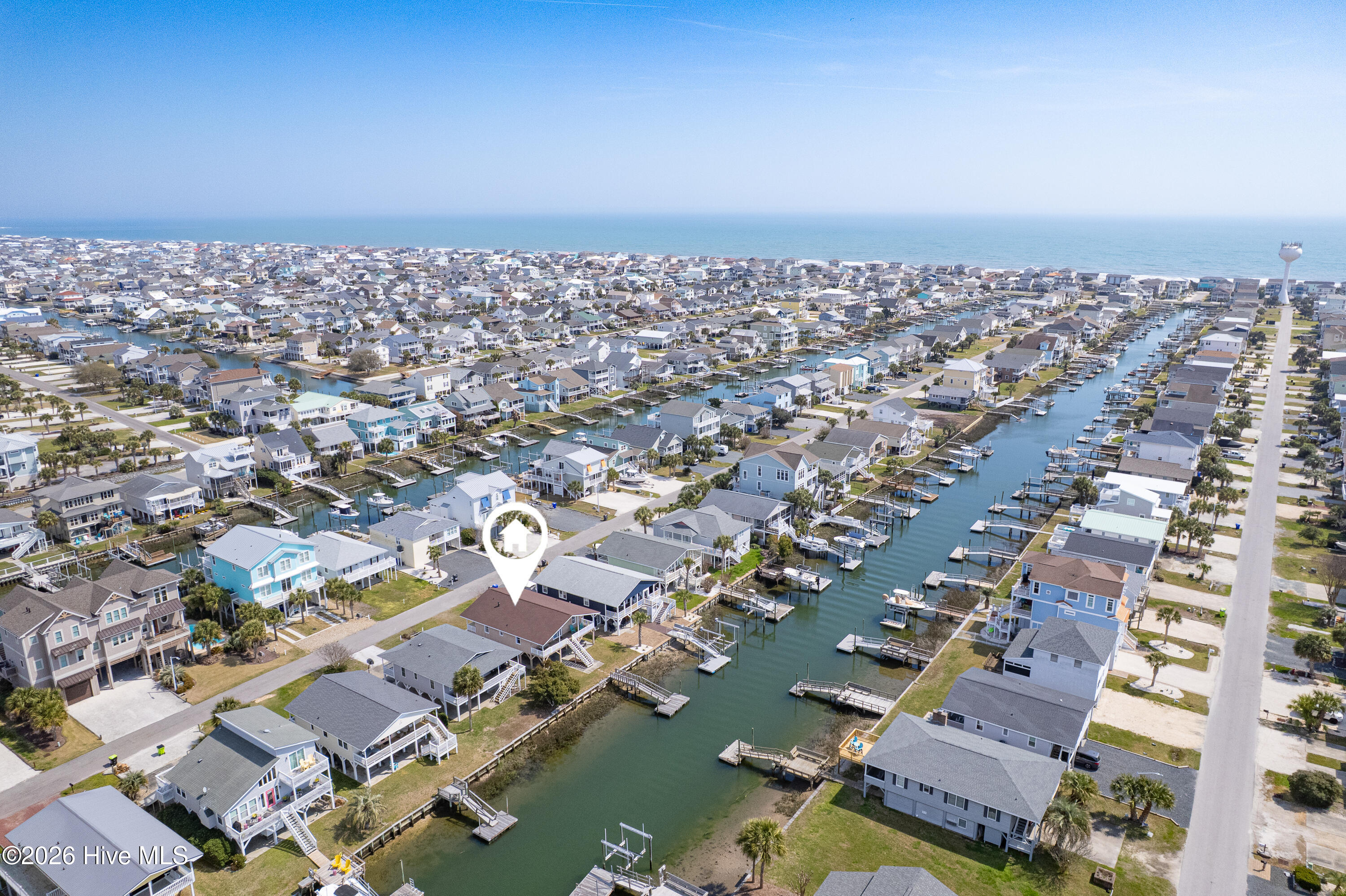 100562663 | Photo 51