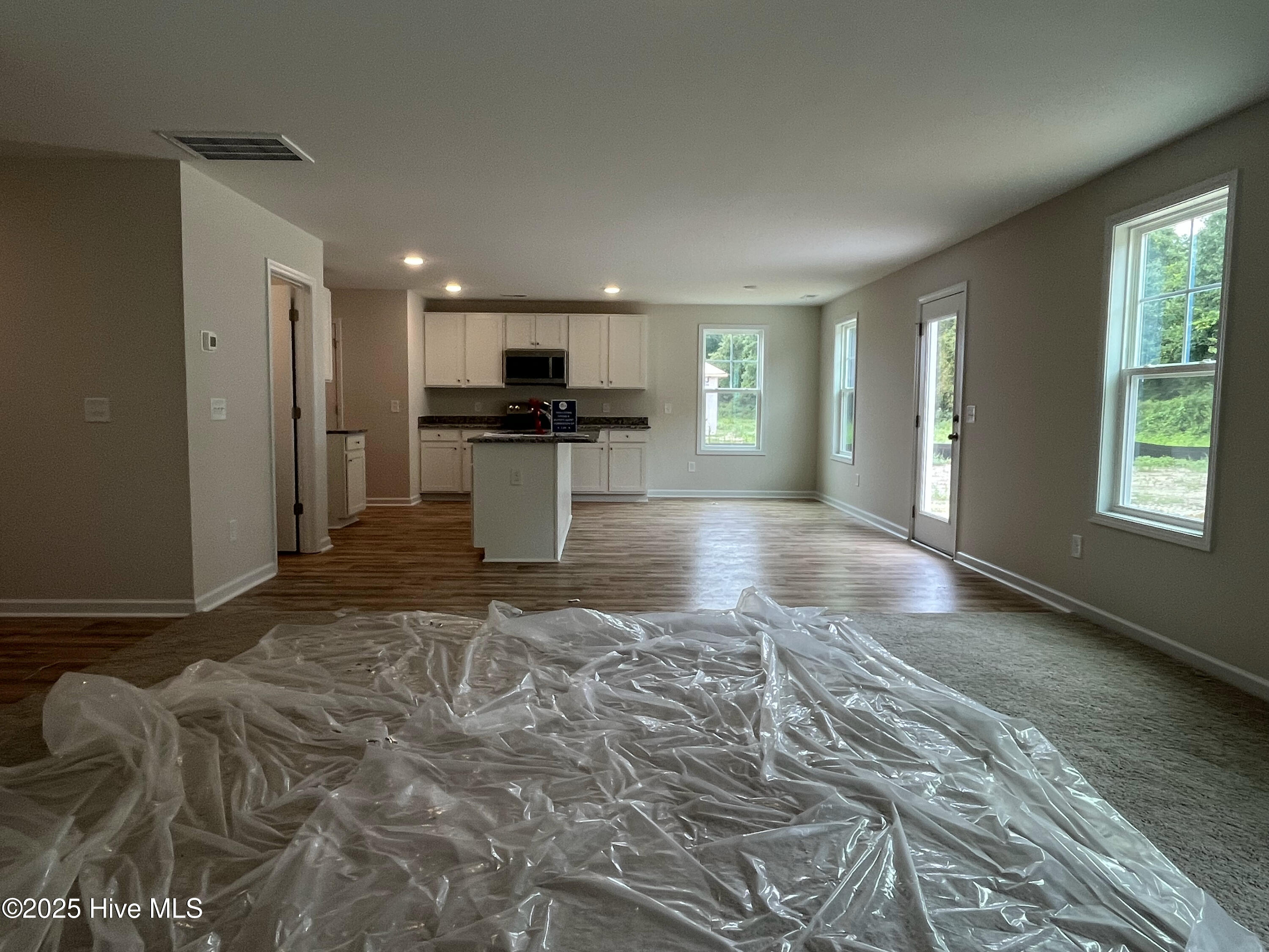 Lot 60 (08_02_25)(Living)