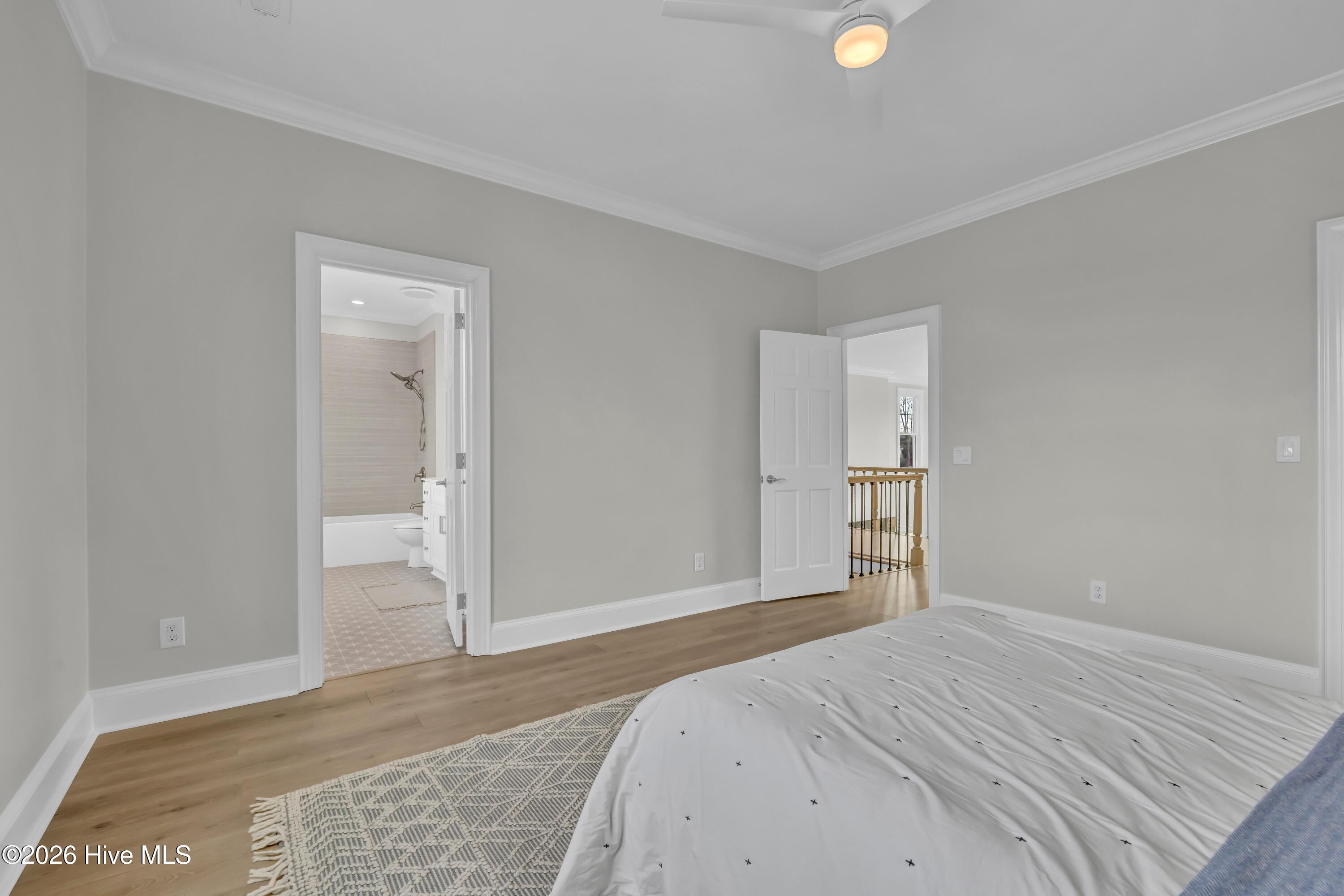 100552340 | Photo 39