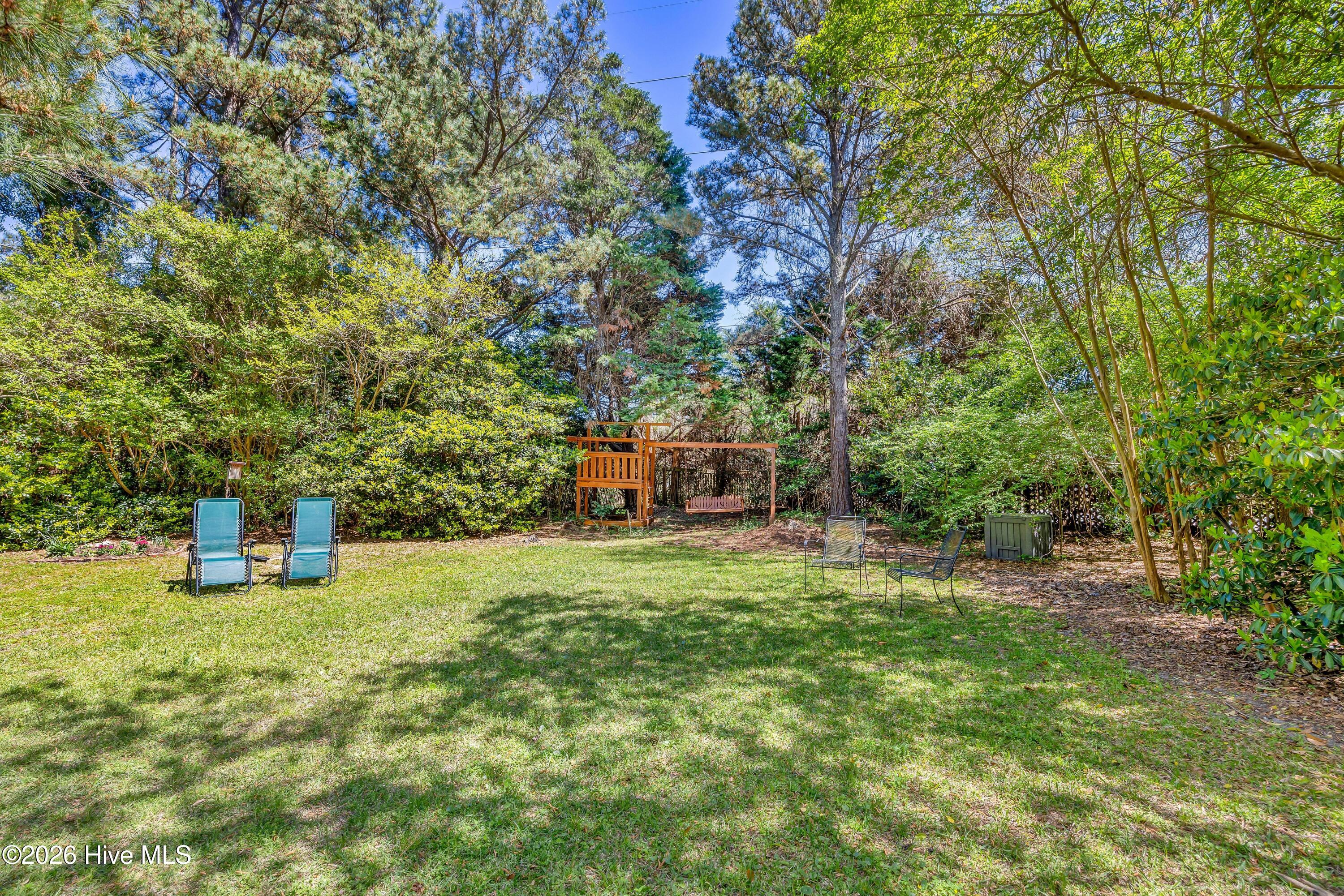 100566684 | Photo 48