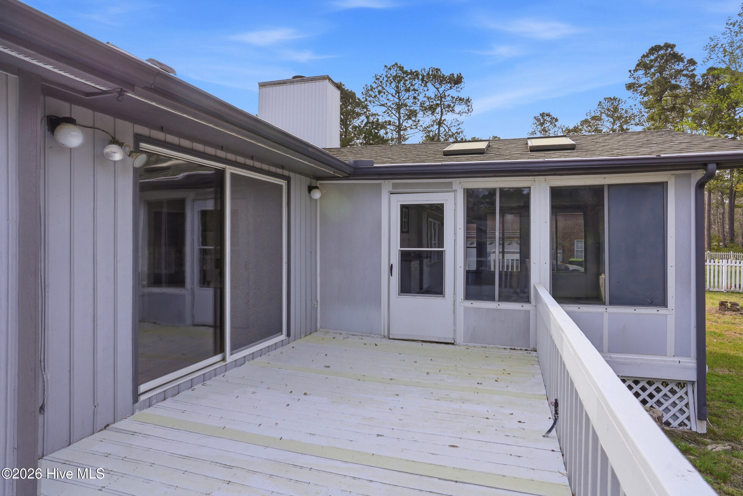 100555150 | Photo 70