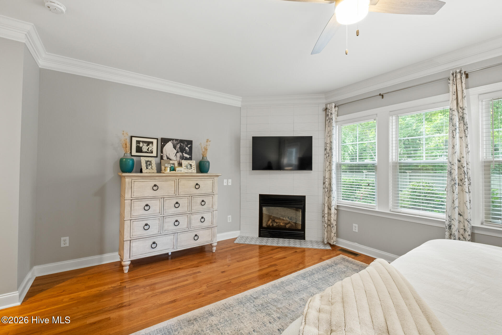 100554088 | Photo 27