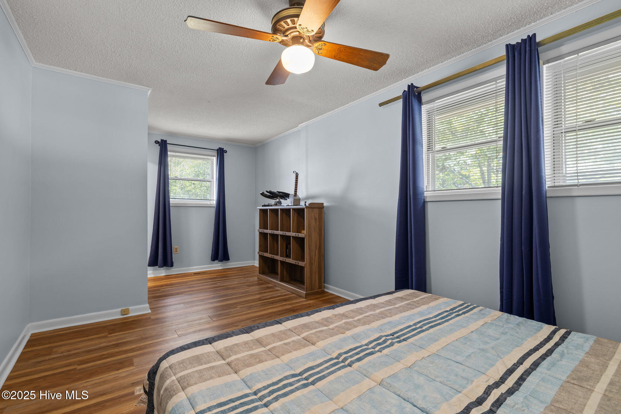 100521468 | Photo 22