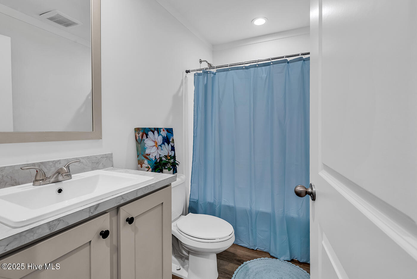 100489773 | Photo 15