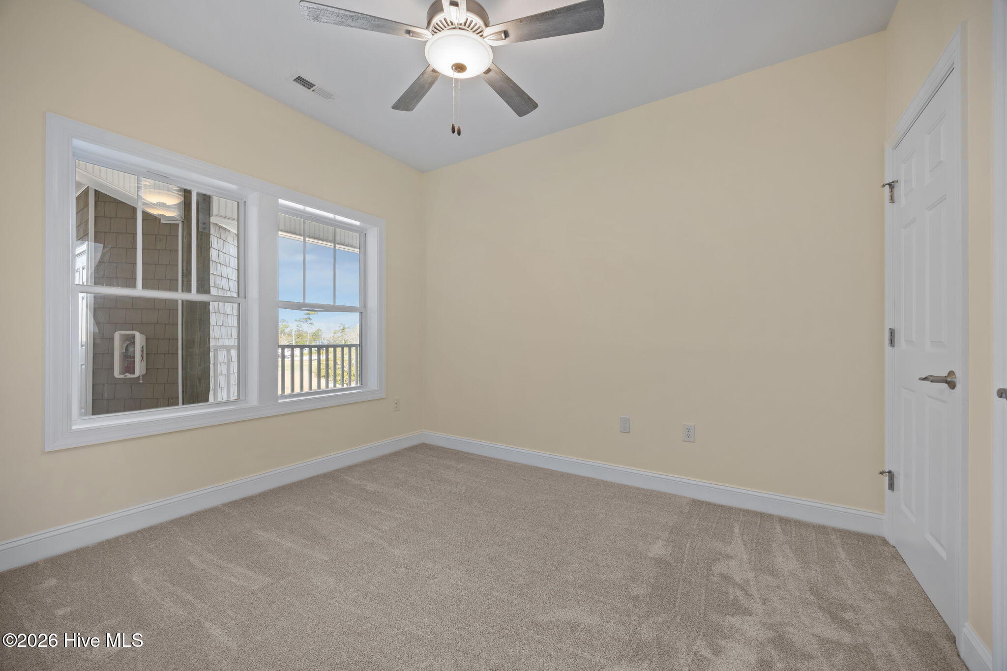 200 Lighthouse Lane UNIT B3, Cedar Point, NC, 28584